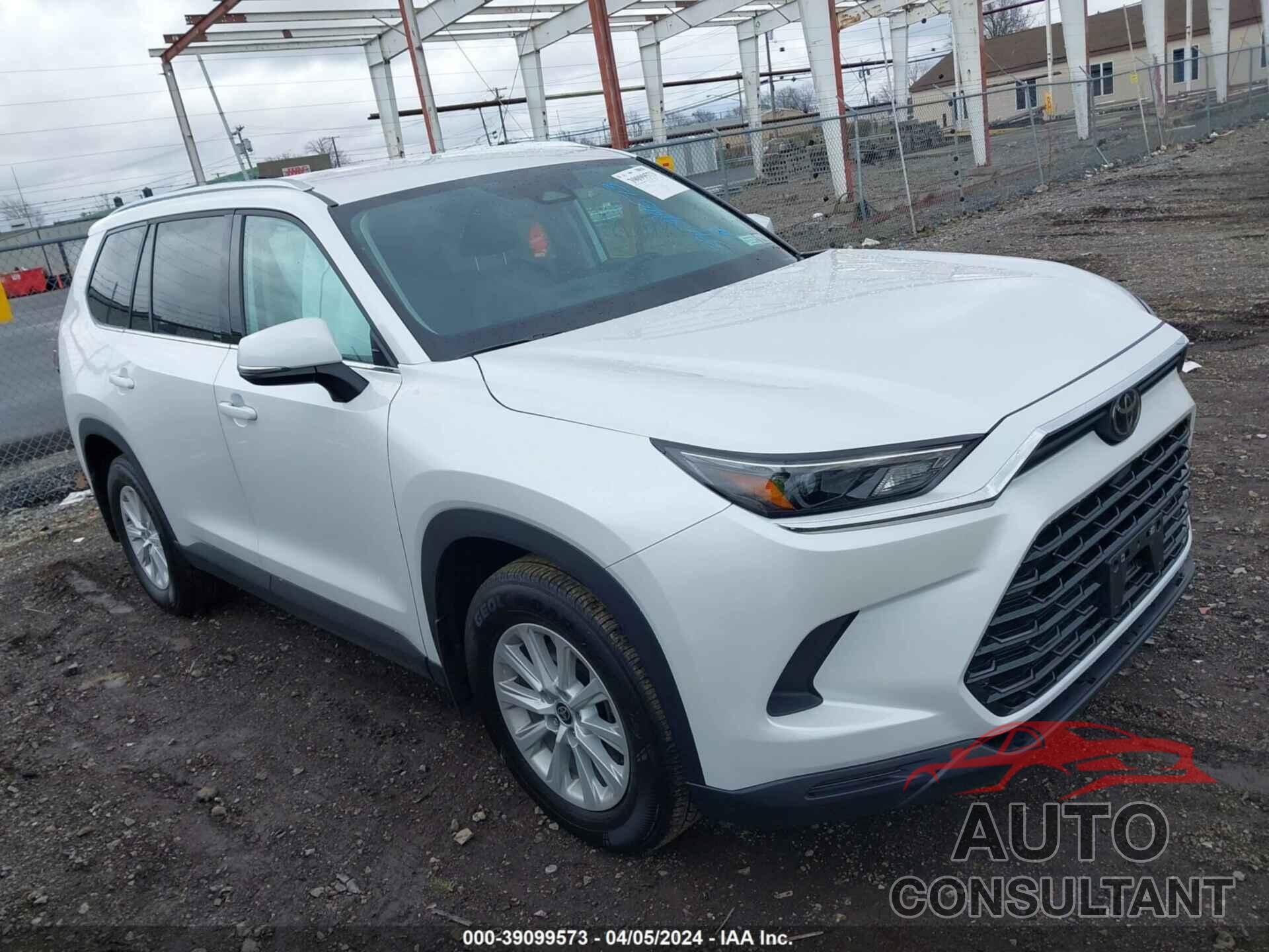 TOYOTA GRAND HIGHLANDER 2024 - 5TDAAAB58RS008809