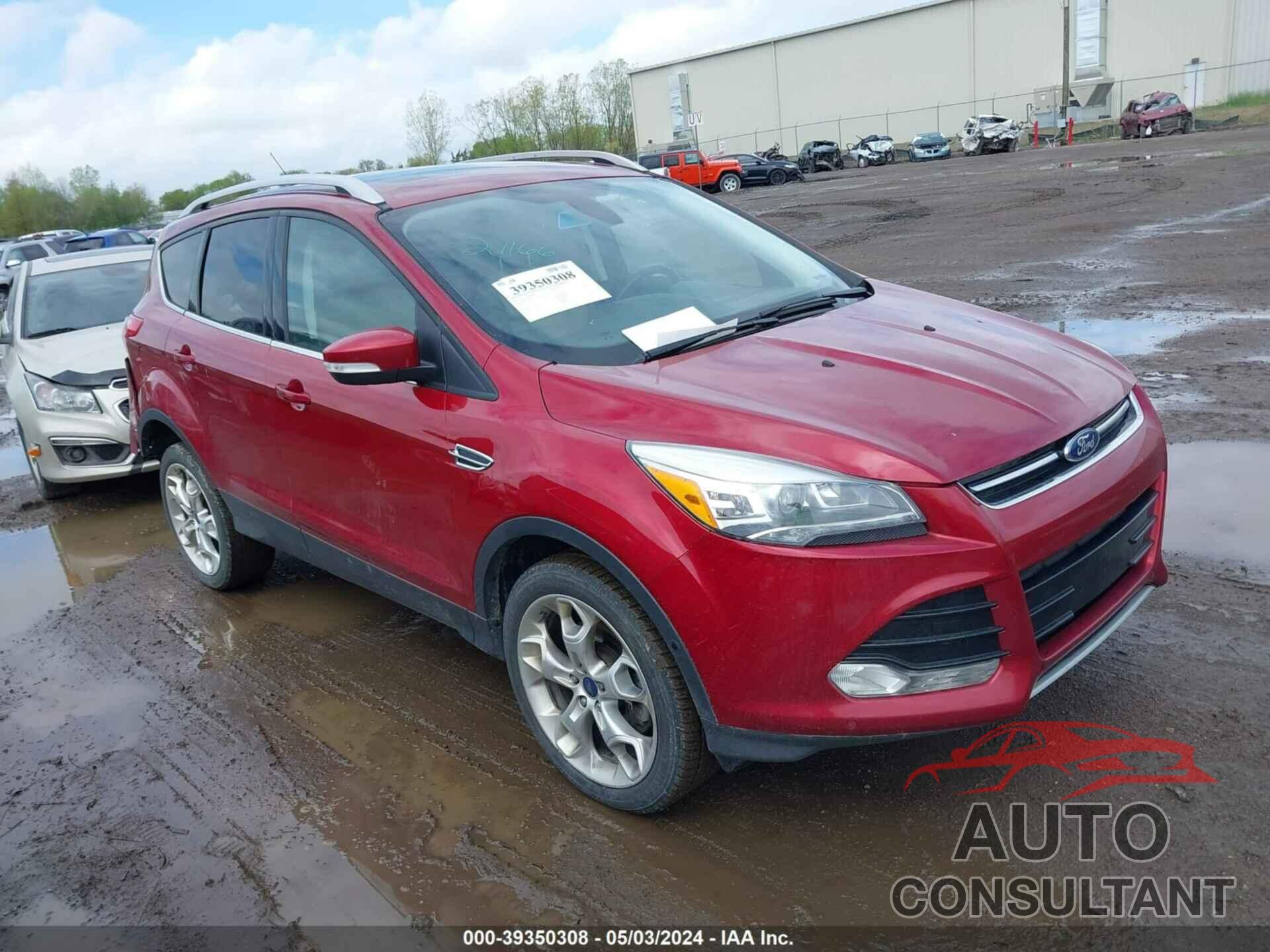 FORD ESCAPE 2016 - 1FMCU9J92GUC77721