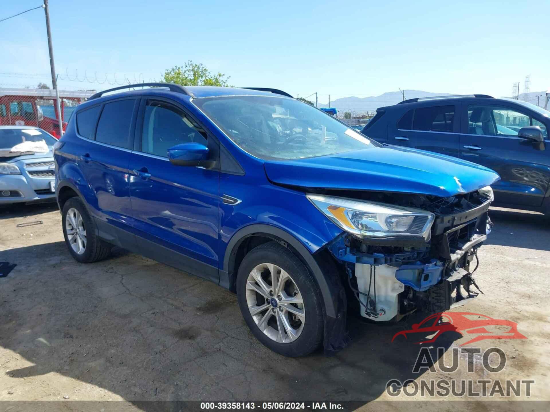 FORD ESCAPE 2018 - 1FMCU0GD3JUB46764