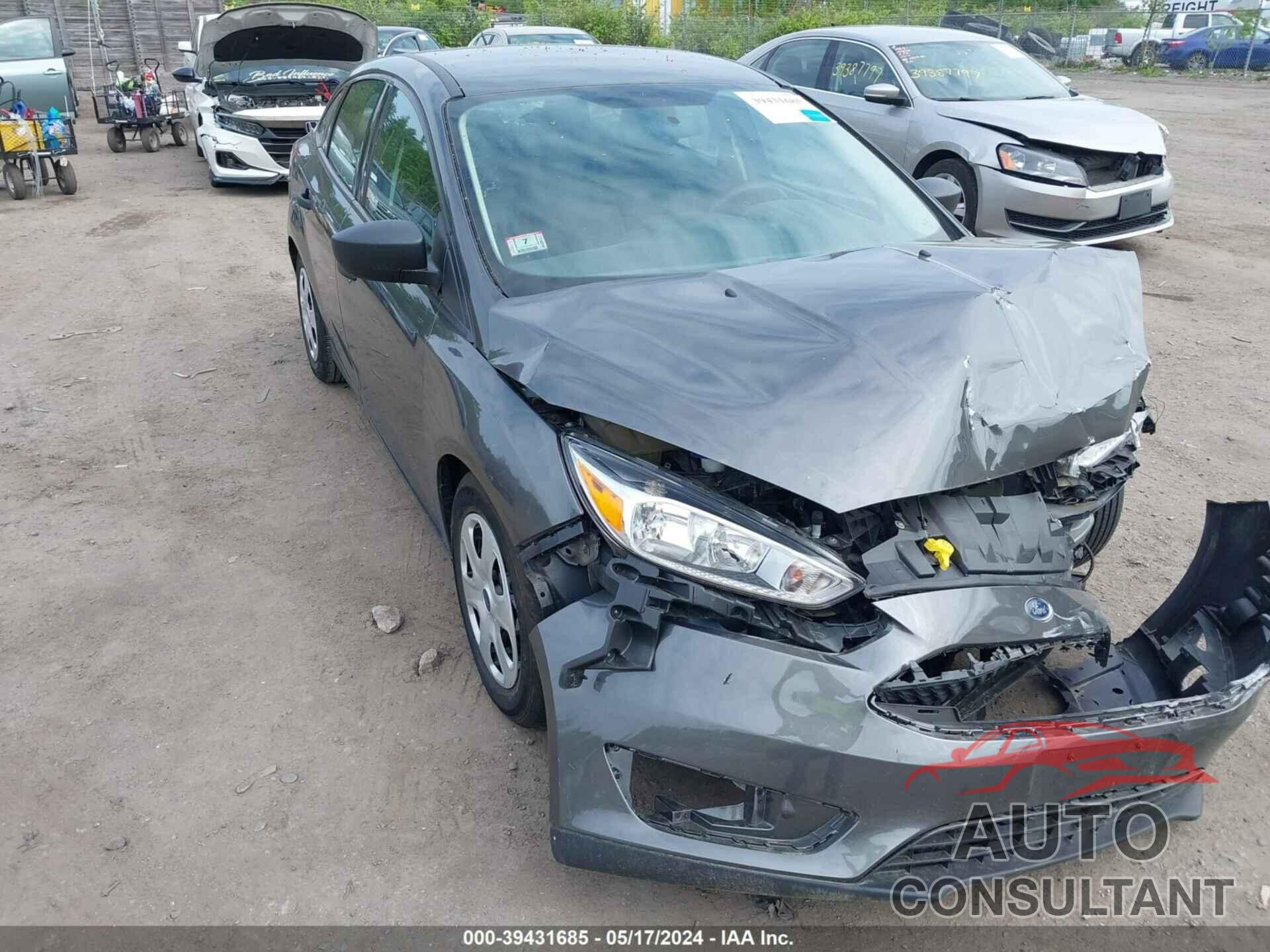 FORD FOCUS 2016 - 1FADP3E25GL273409