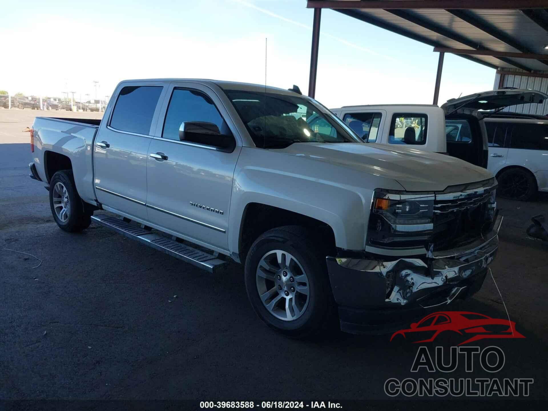CHEVROLET SILVERADO 1500 2018 - 3GCUKSEC4JG353011