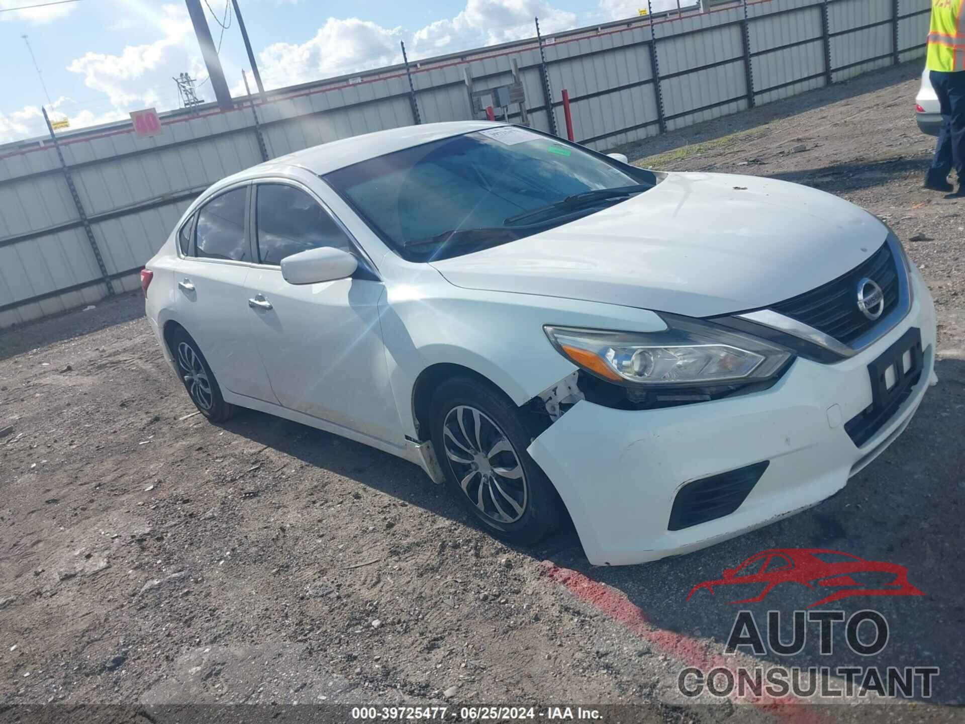 NISSAN ALTIMA 2017 - 1N4AL3AP8HN354720