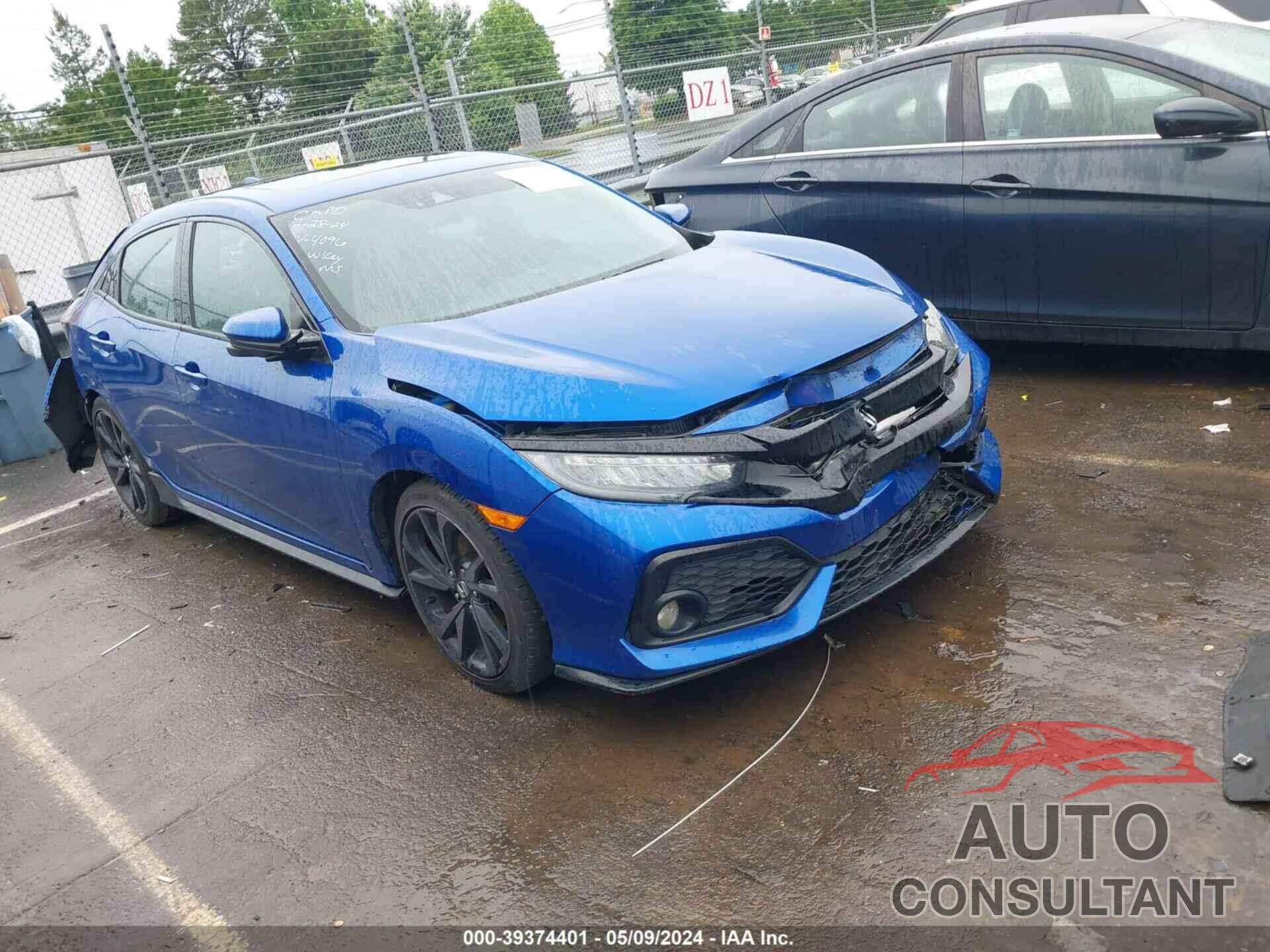 HONDA CIVIC 2018 - SHHFK7H99JU214096