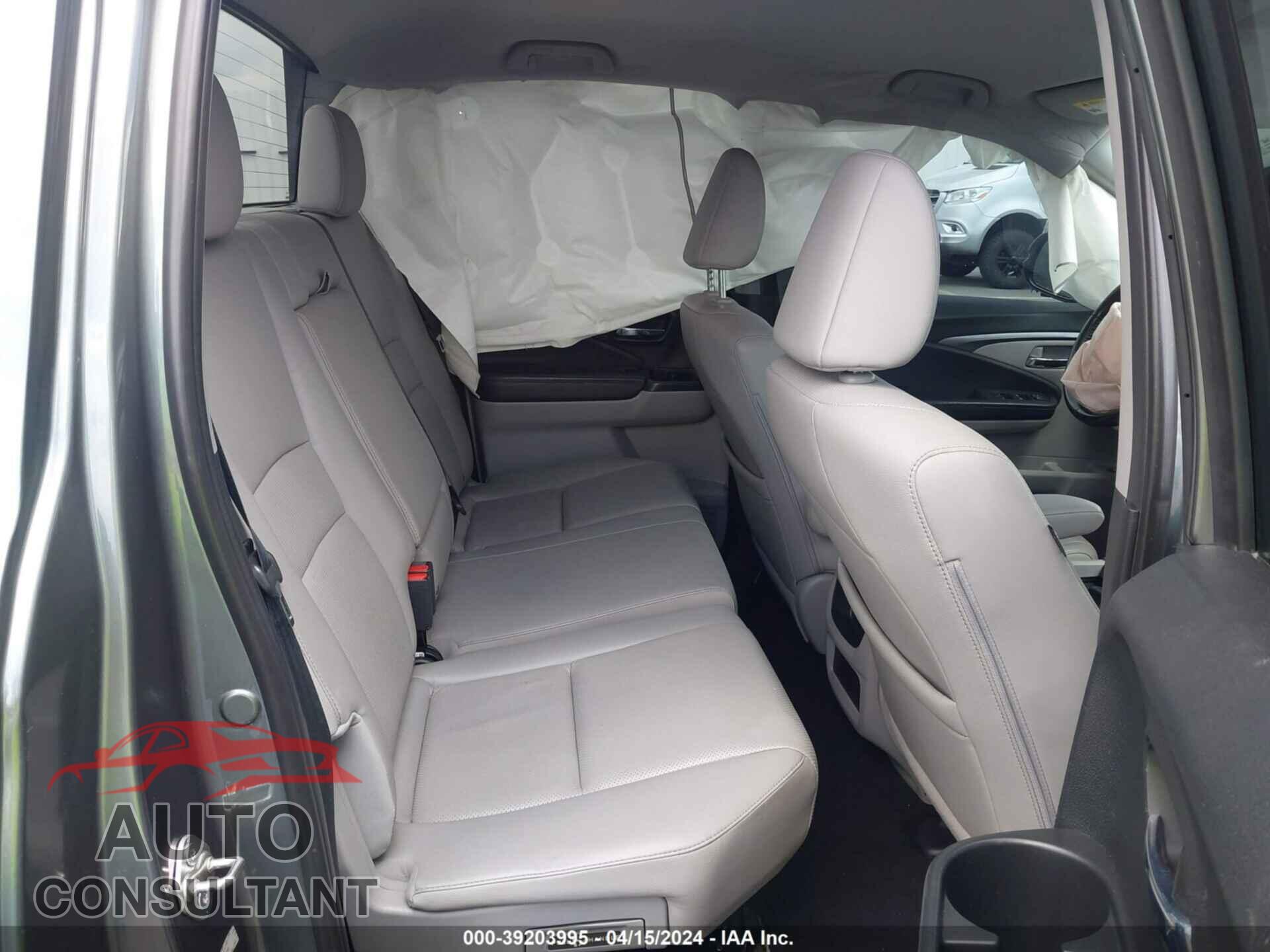 HONDA RIDGELINE 2017 - 5FPYK2F63HB001488