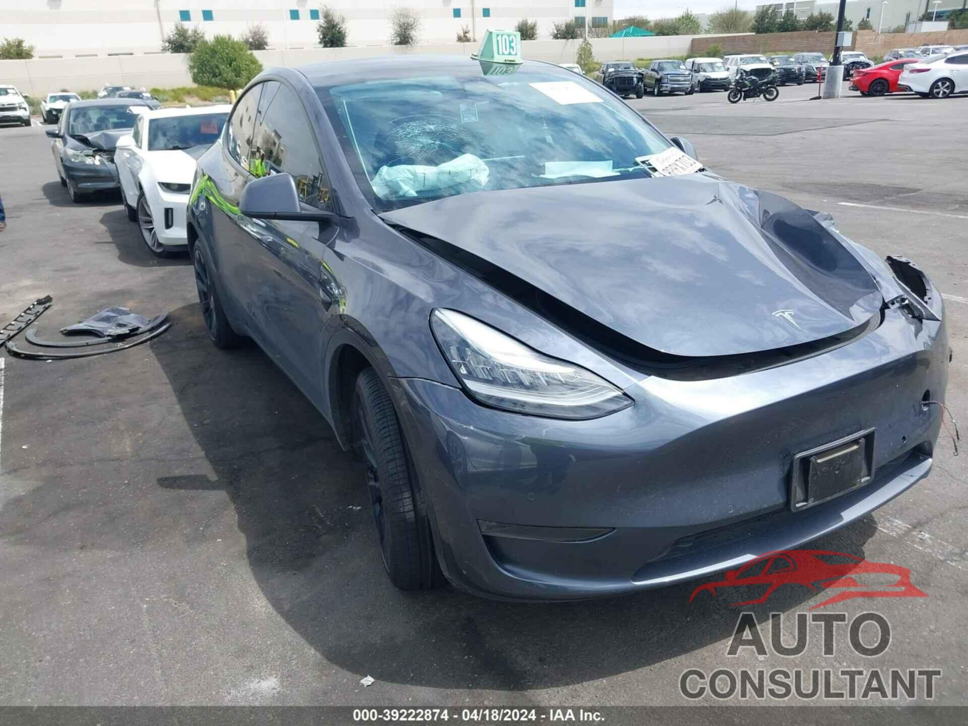 TESLA MODEL Y 2020 - 5YJYGDEF7LF004796