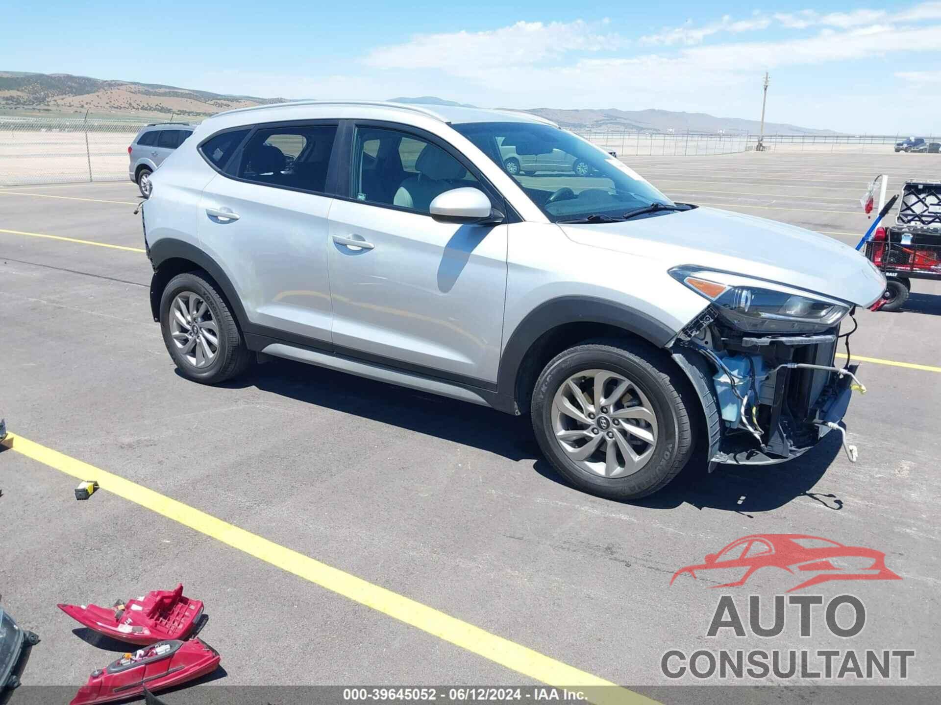 HYUNDAI TUCSON 2018 - KM8J3CA40JU649432