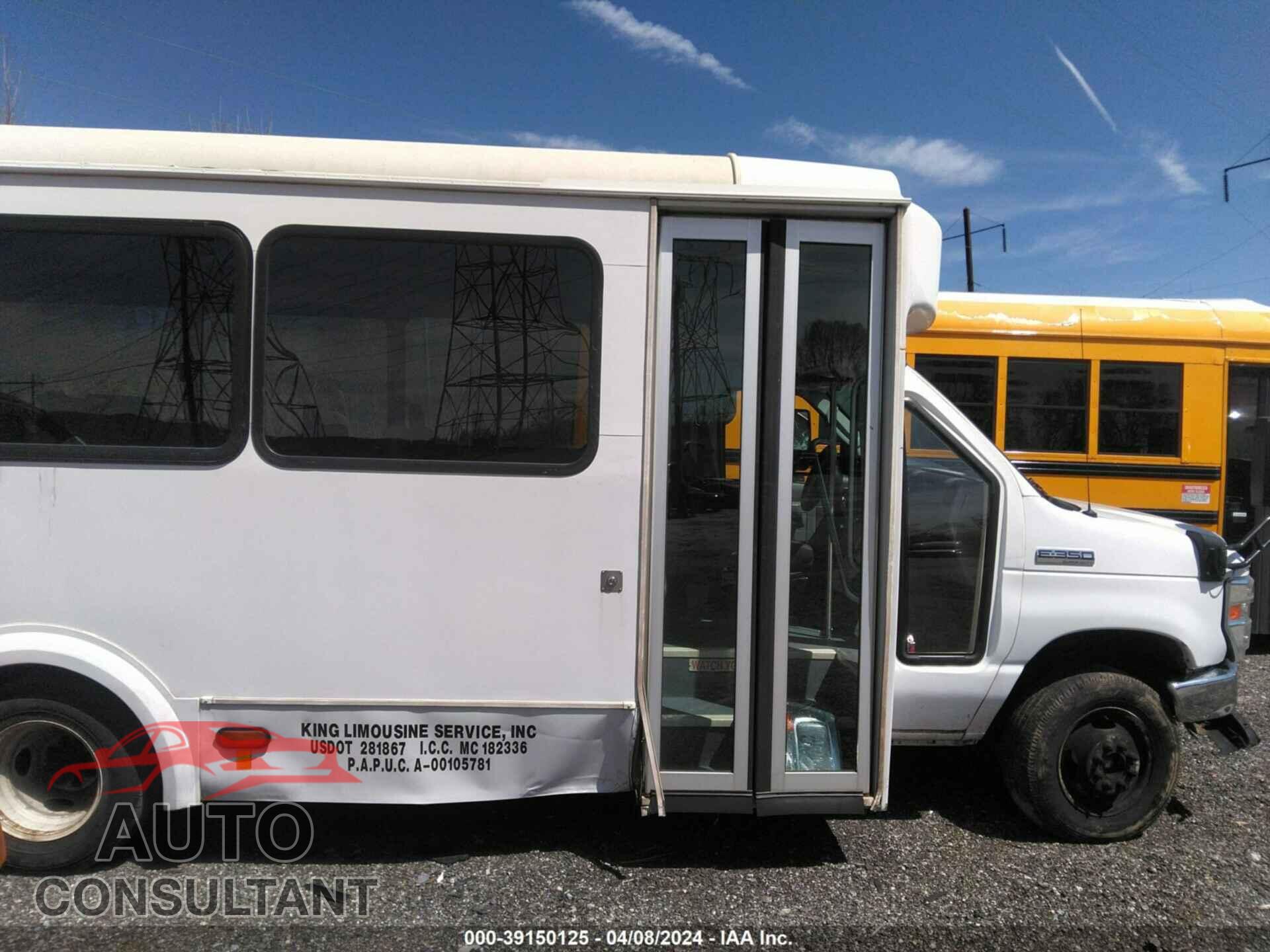 FORD E-350 CUTAWAY 2017 - 1FDEE3FS4HDC24924
