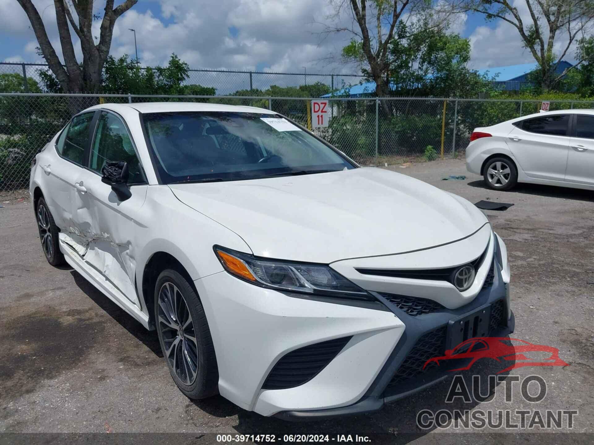 TOYOTA CAMRY 2020 - 4T1G11AK2LU360686