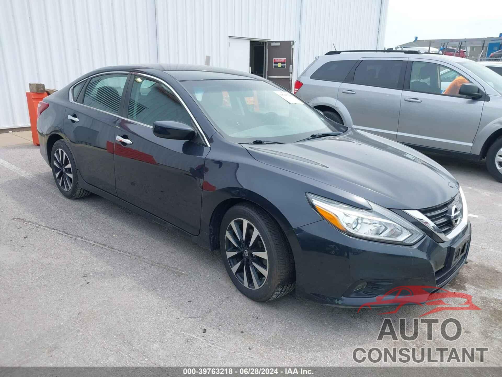 NISSAN ALTIMA 2018 - 1N4AL3APXJC238744