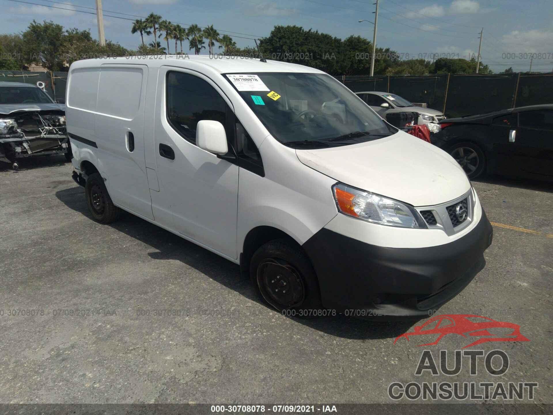 NISSAN NV200 COMPACT CARGO 2017 - 3N6CM0KN4HK698494