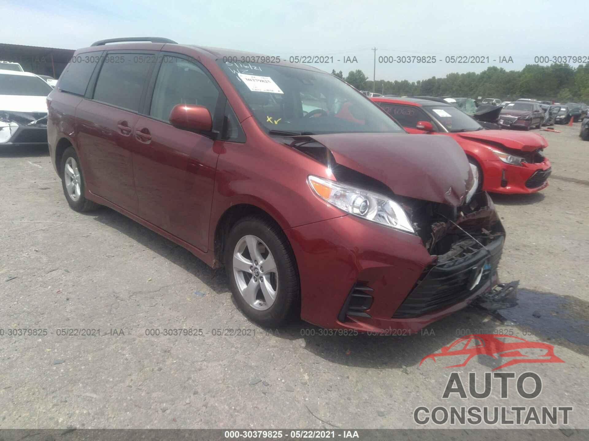 TOYOTA SIENNA 2019 - 5TDKZ3DC1KS995876