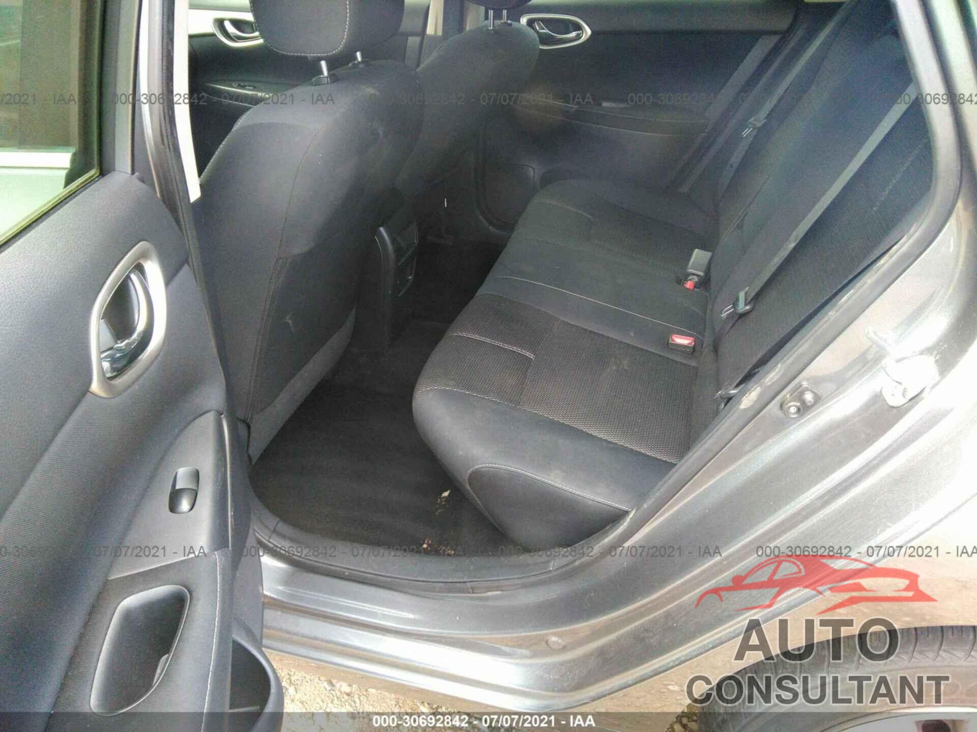 NISSAN SENTRA 2015 - 3N1CN8DV9ML880548