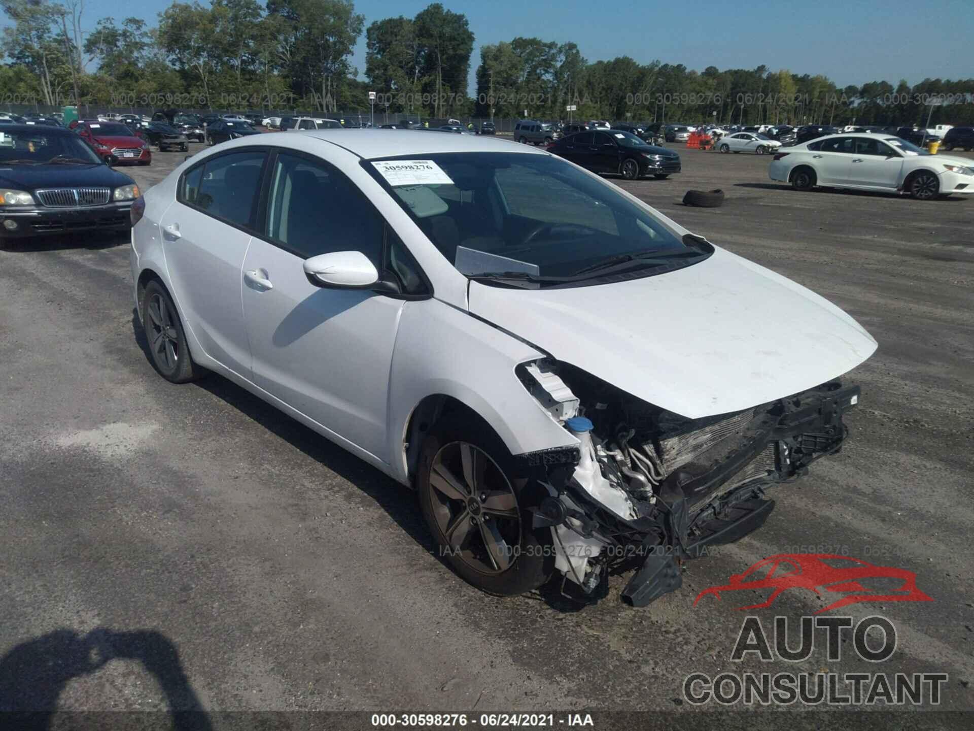 KIA FORTE 2018 - 3KPFL4A79JE172122