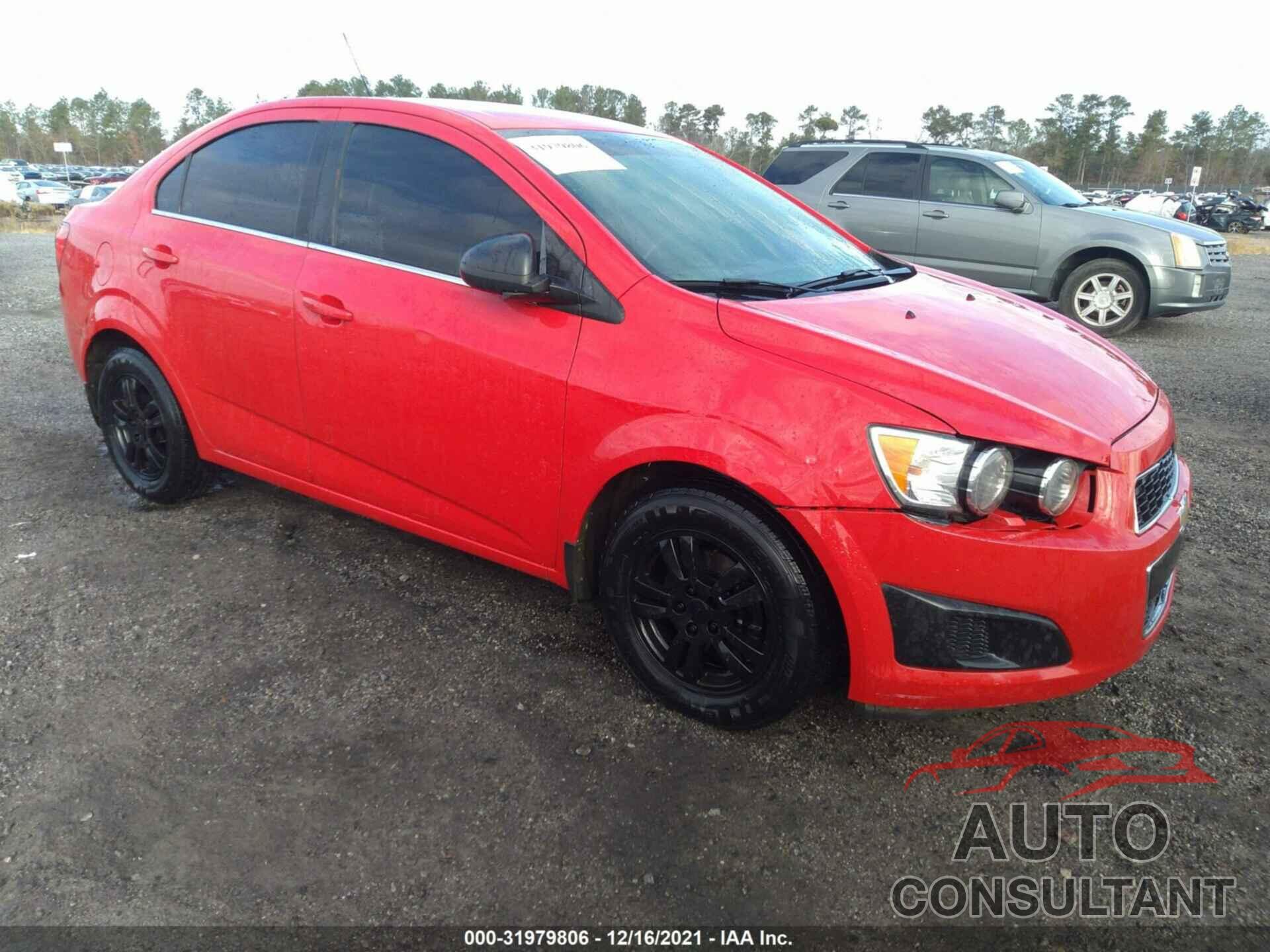 CHEVROLET SONIC 2016 - 1G1JC5SH8G4126288
