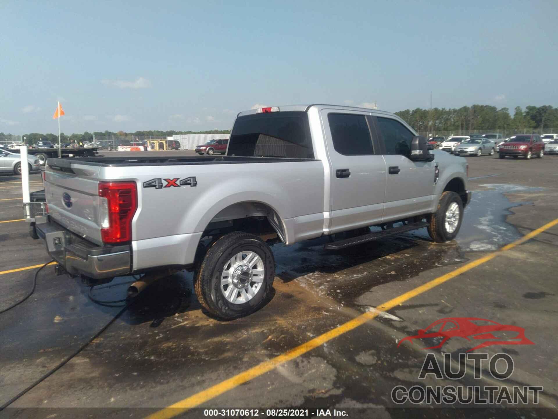 FORD SUPER DUTY F-250 SRW 2019 - 1FT7W2B64KEE98591