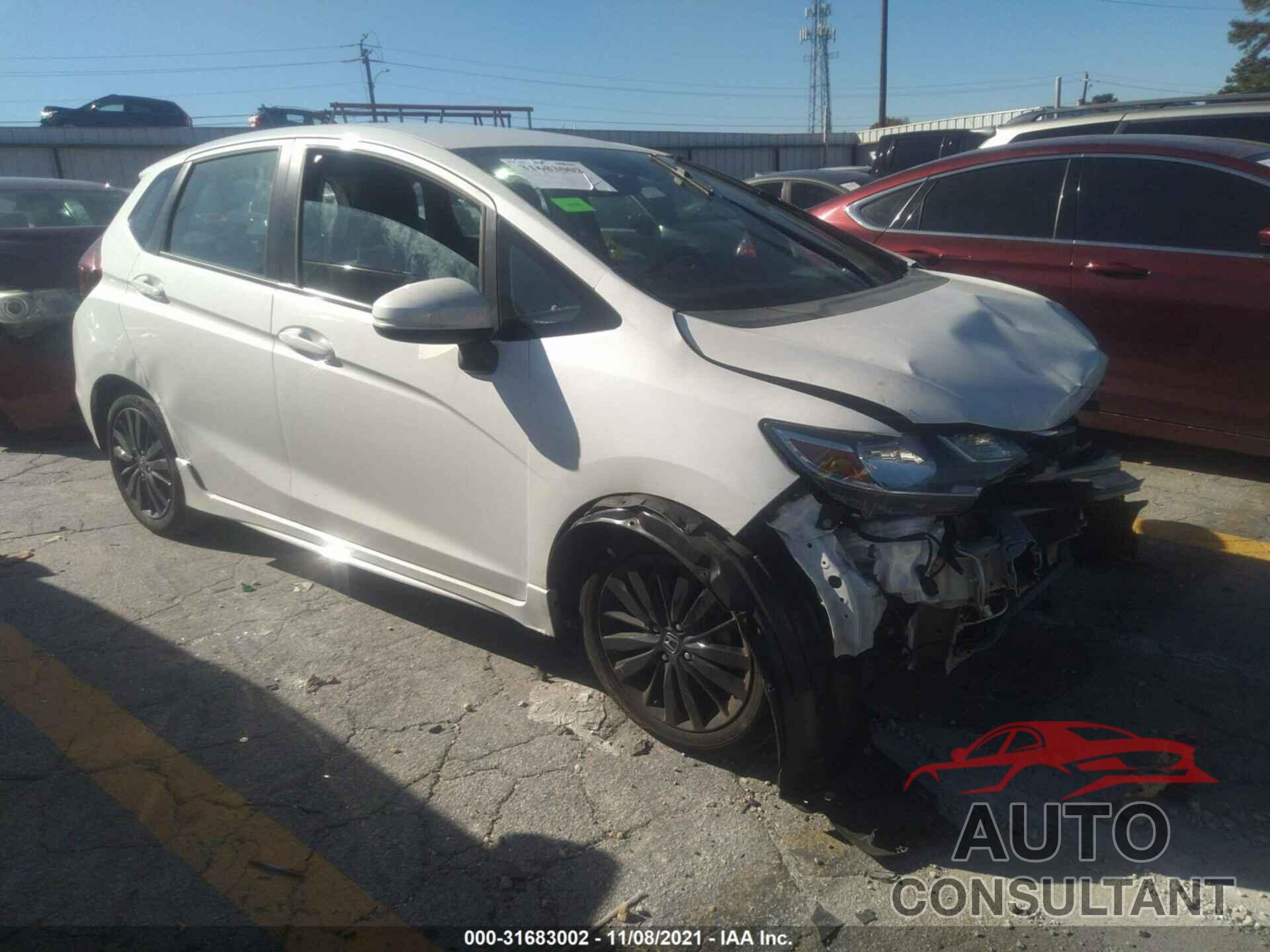 HONDA FIT 2018 - 3HGGK5H60JM721031