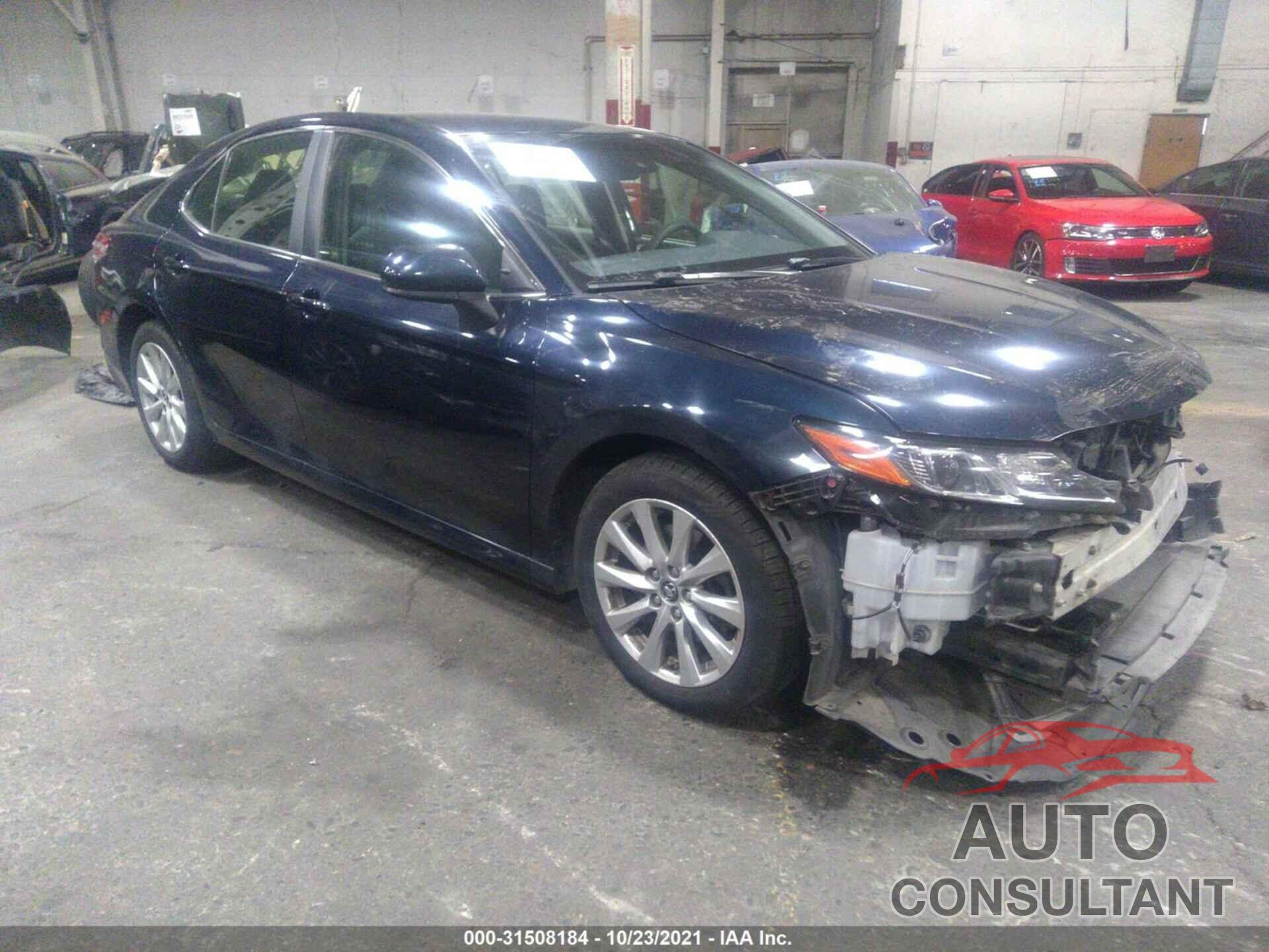 TOYOTA CAMRY 2018 - JTNB11HK9J3021071