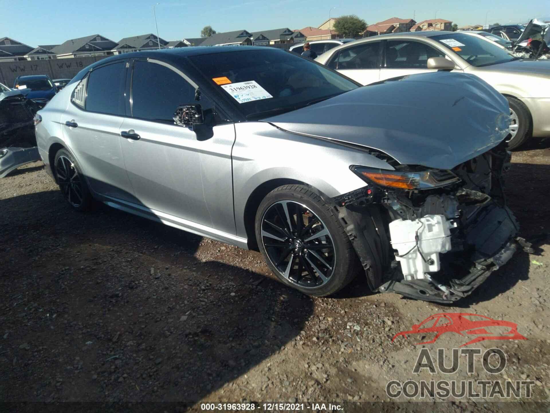 TOYOTA CAMRY 2019 - 4T1B61HK1KU219740