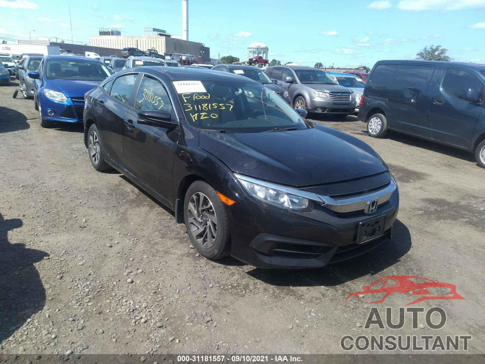 HONDA CIVIC SEDAN 2018 - 2HGFC2F76JH518341