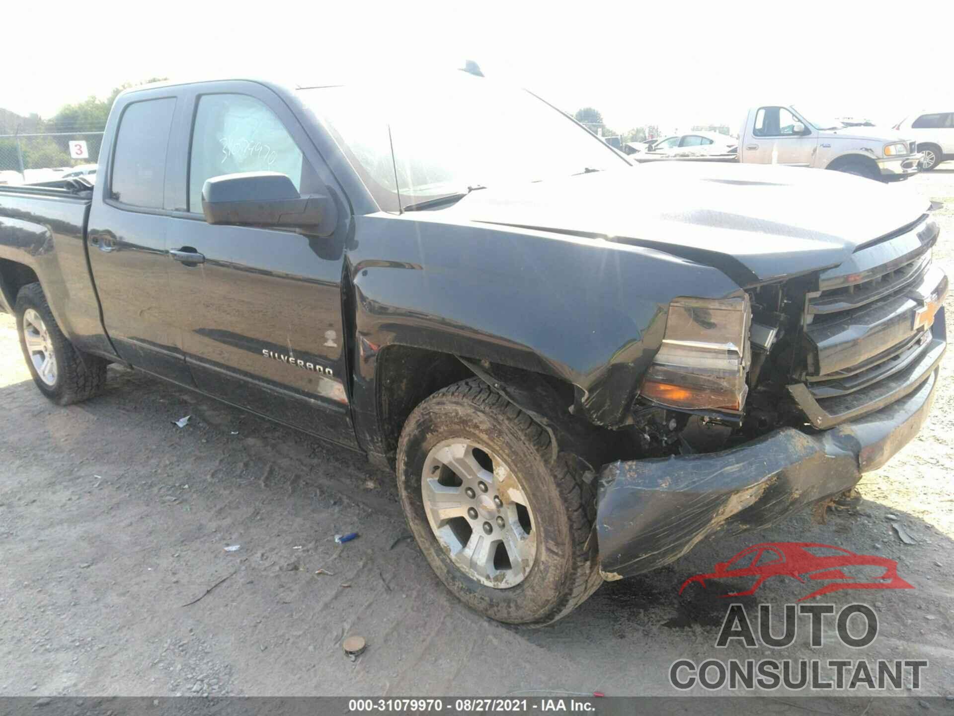 CHEVROLET SILVERADO 1500 2017 - 1GCVKREC2HZ187837
