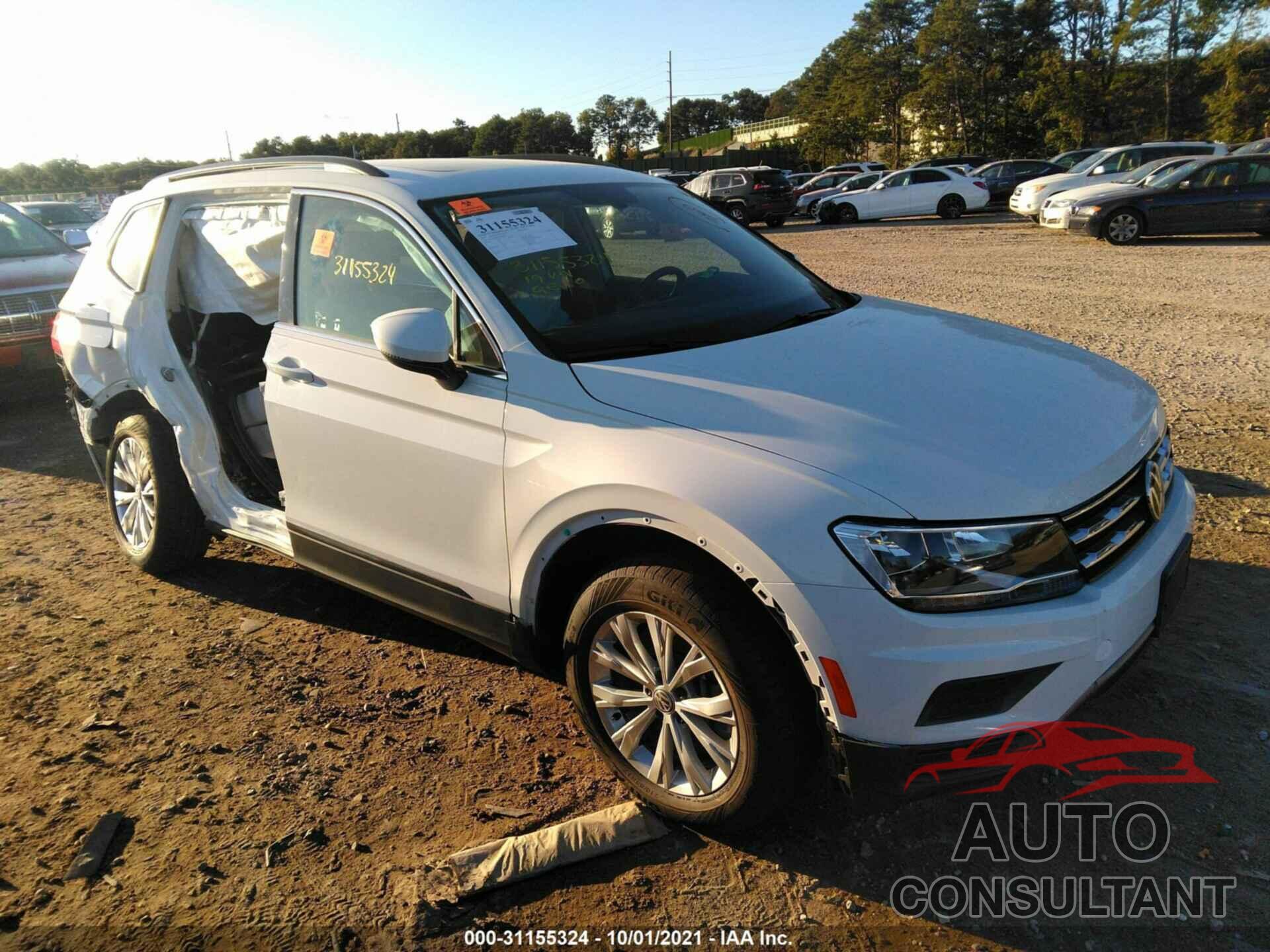VOLKSWAGEN TIGUAN 2019 - 3VV2B7AX4KM085000