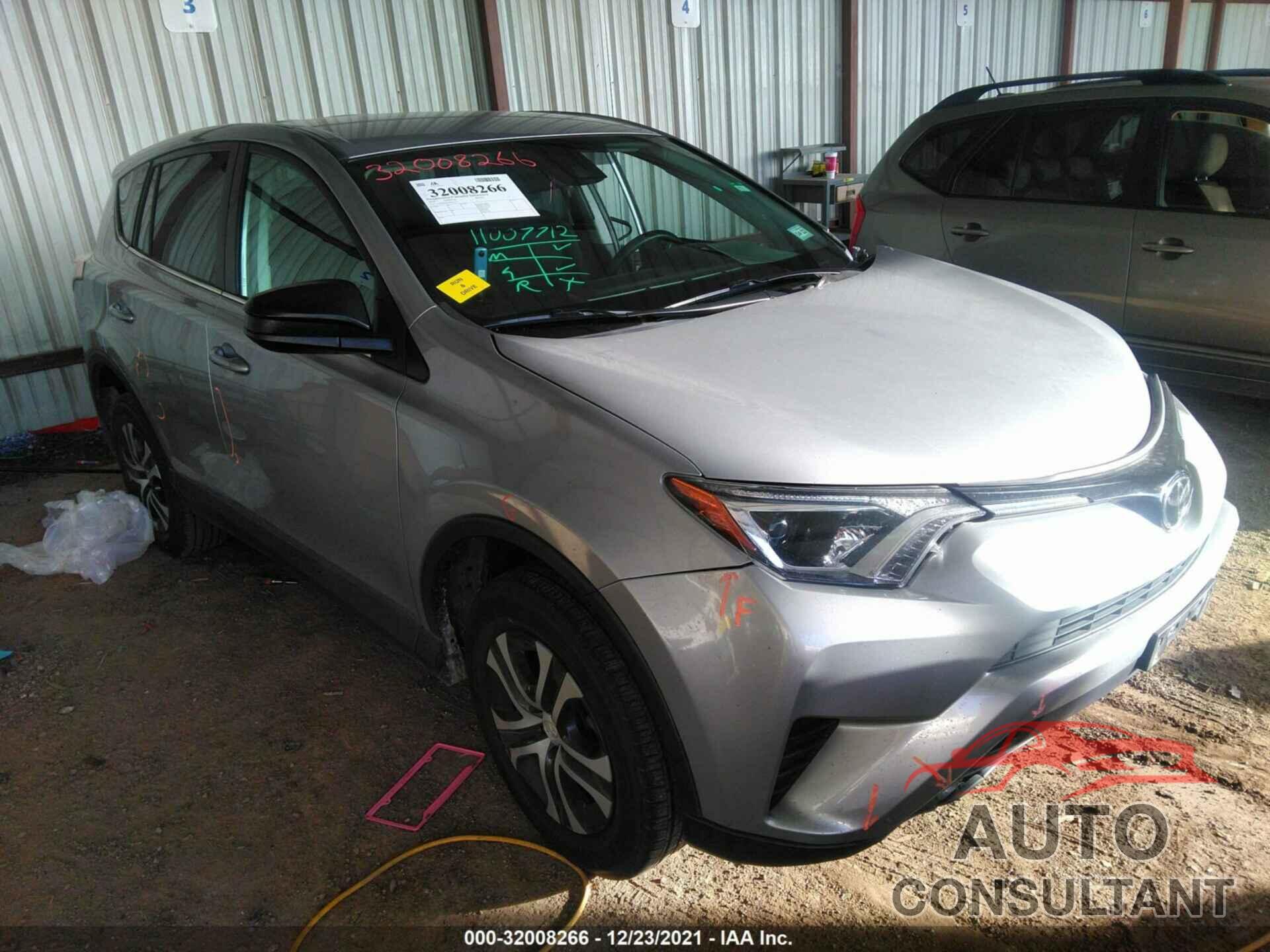 TOYOTA RAV4 2018 - 2T3ZFREV1JW451515