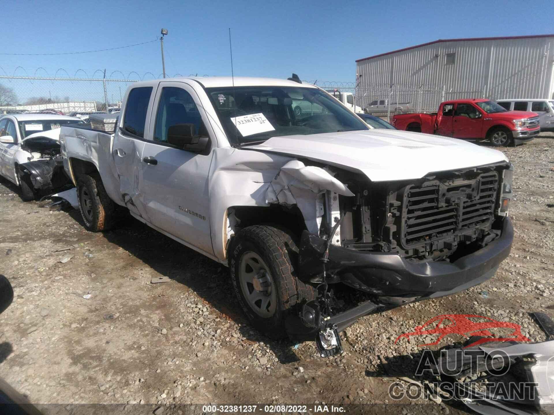 CHEVROLET SILVERADO 1500 2017 - 1GCRCNEC6HZ359620