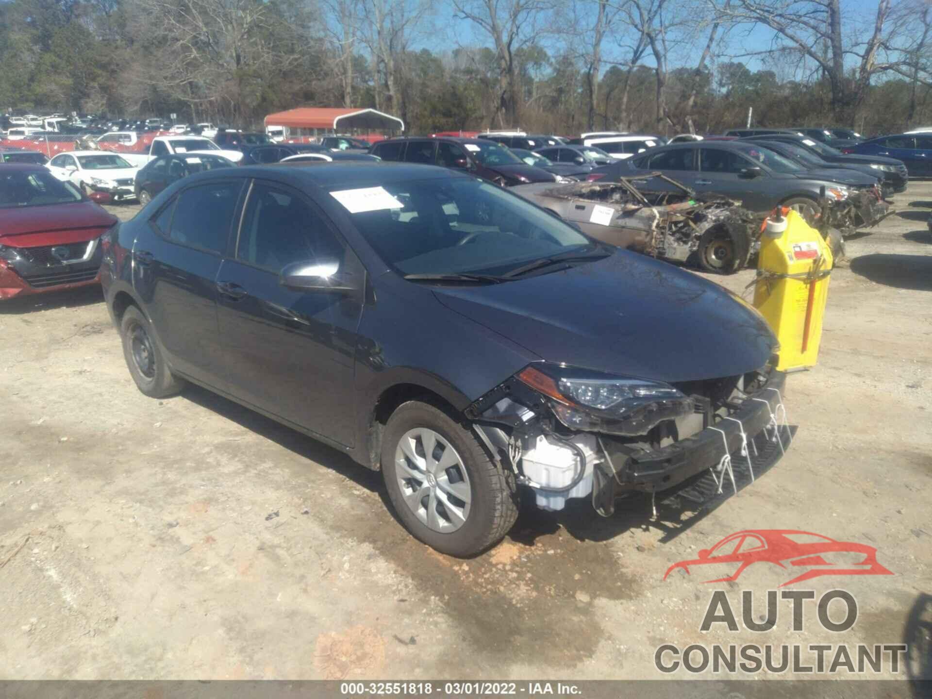 TOYOTA COROLLA 2018 - 5YFBURHE6JP854452
