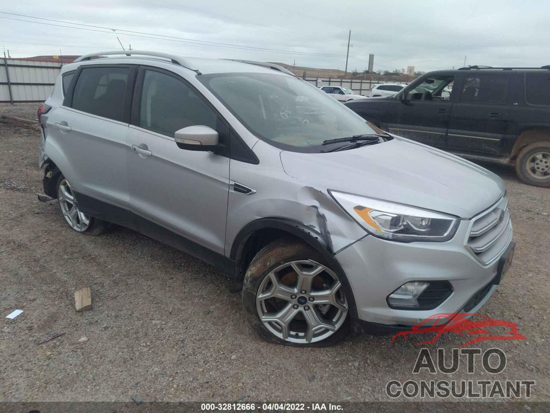 FORD ESCAPE 2019 - 1FMCU0J95KUA53931