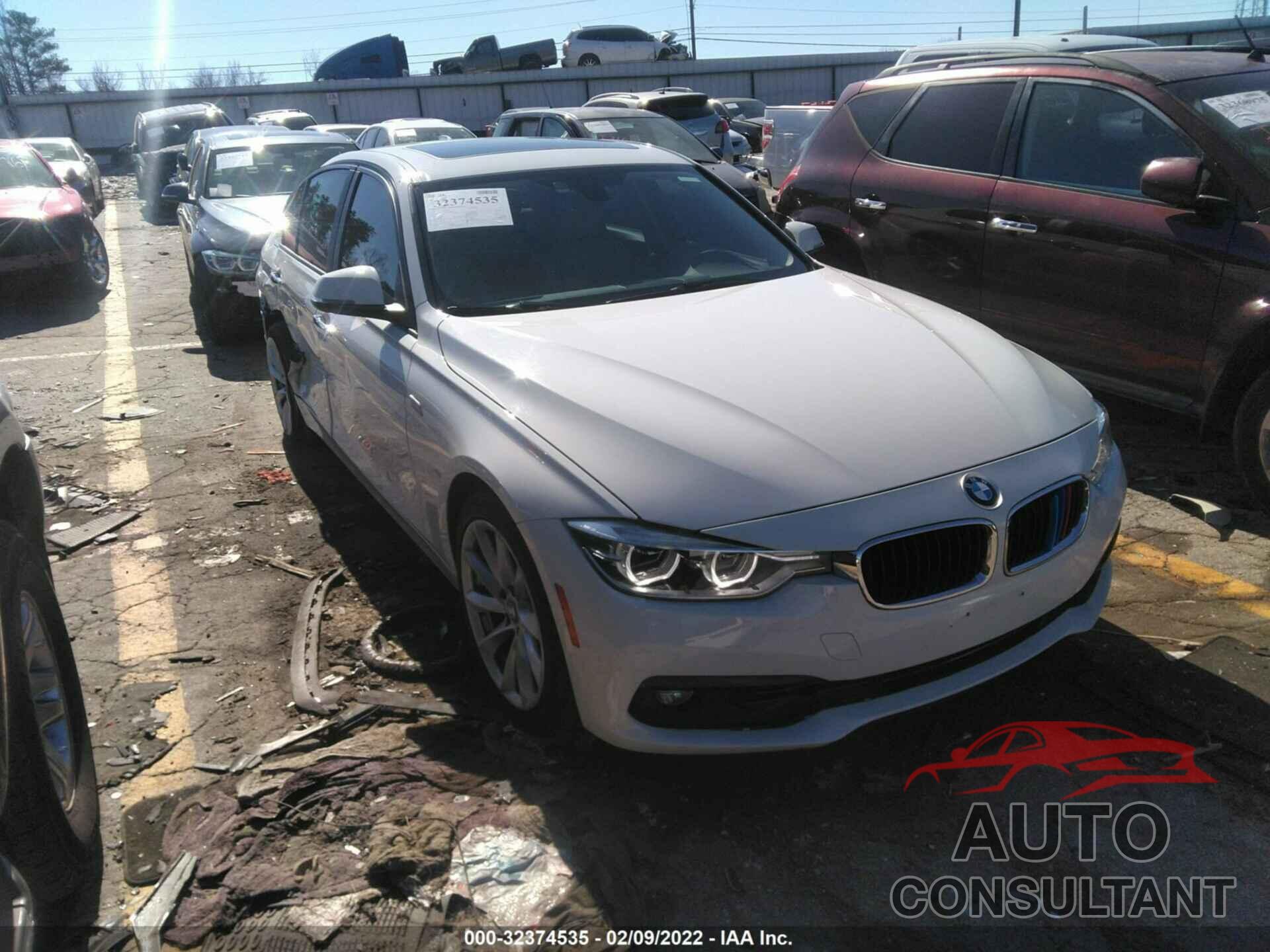 BMW 3 SERIES 2018 - WBA8E1G58JNU90152