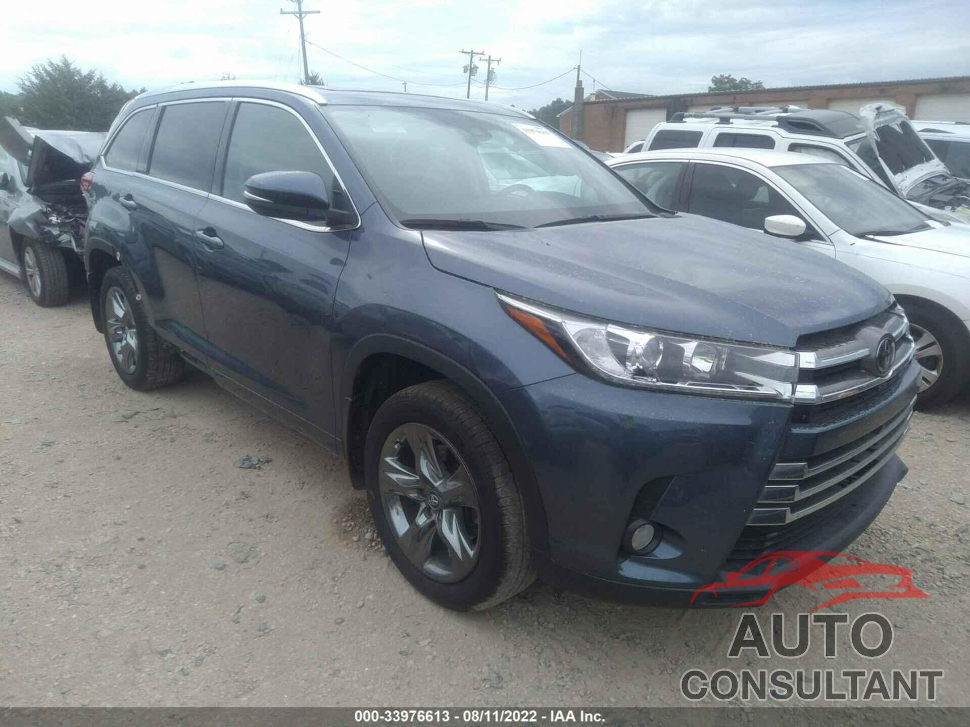 TOYOTA HIGHLANDER 2018 - 5TDDZRFH4JS497657