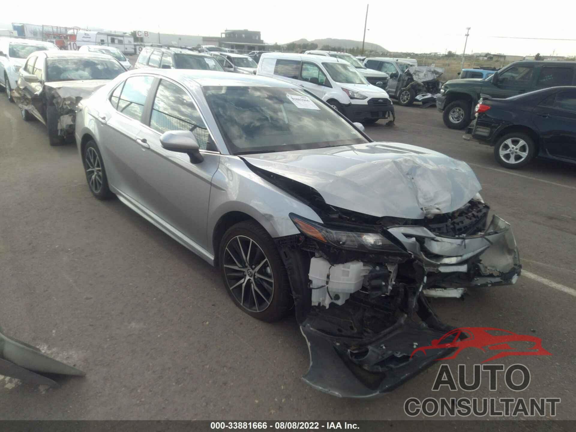 TOYOTA CAMRY 2021 - 4T1G11AK8MU523696