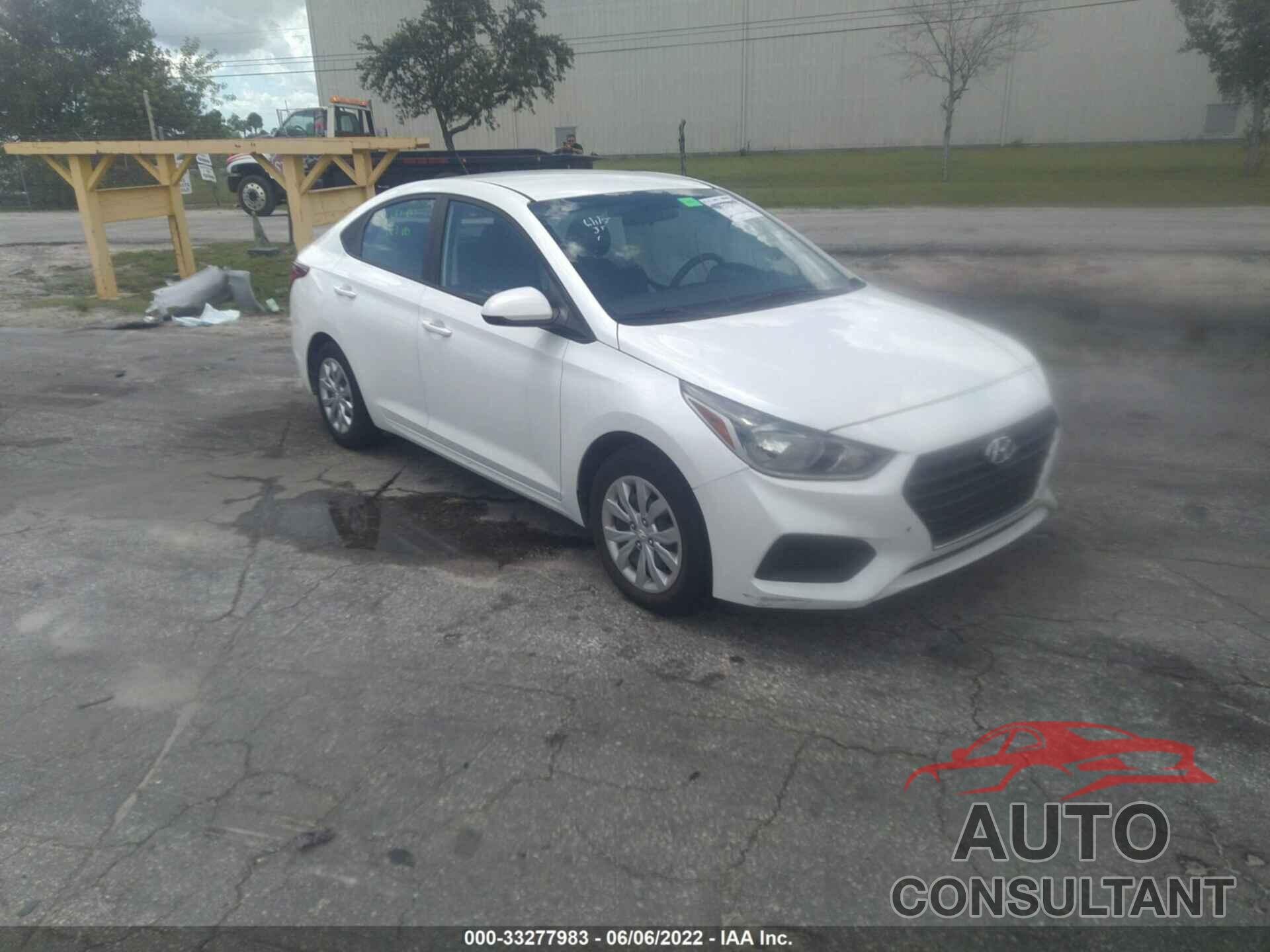 HYUNDAI ACCENT 2018 - 3KPC24A33JE020789