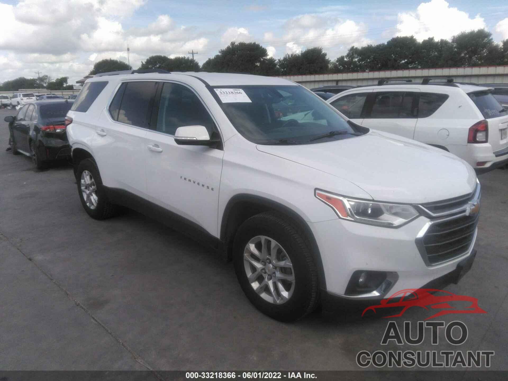 CHEVROLET TRAVERSE 2018 - 1GNERGKW0JJ230081