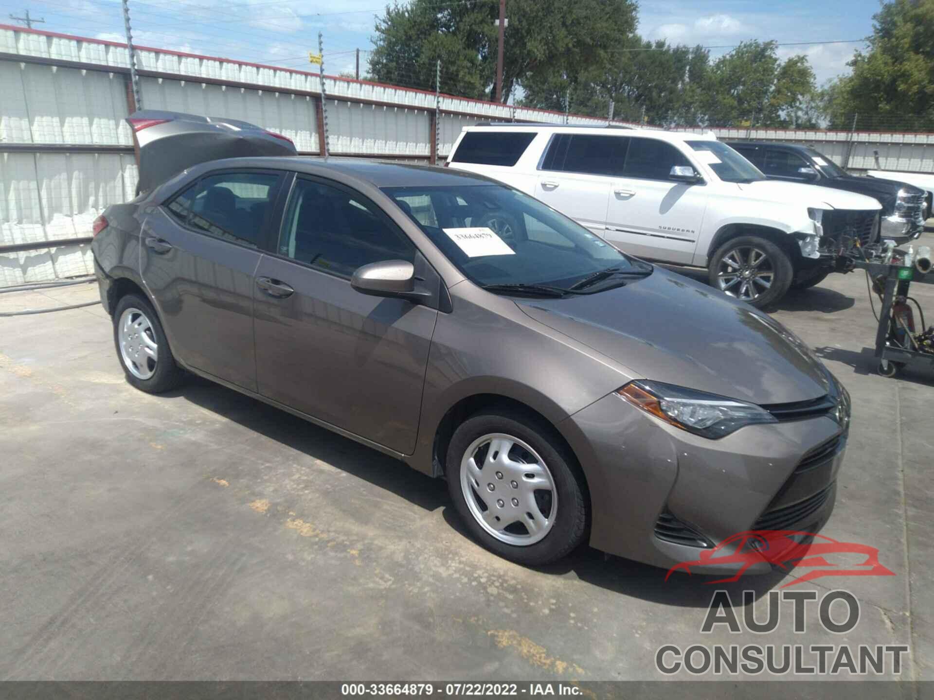 TOYOTA COROLLA 2017 - 5YFBURHE2HP575414