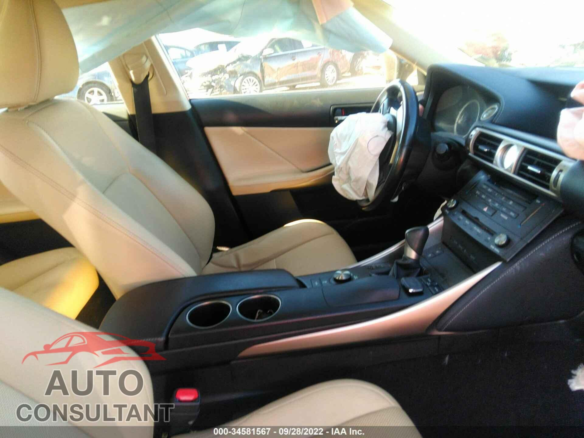LEXUS IS 300 2016 - JTHCM1D29G5006250