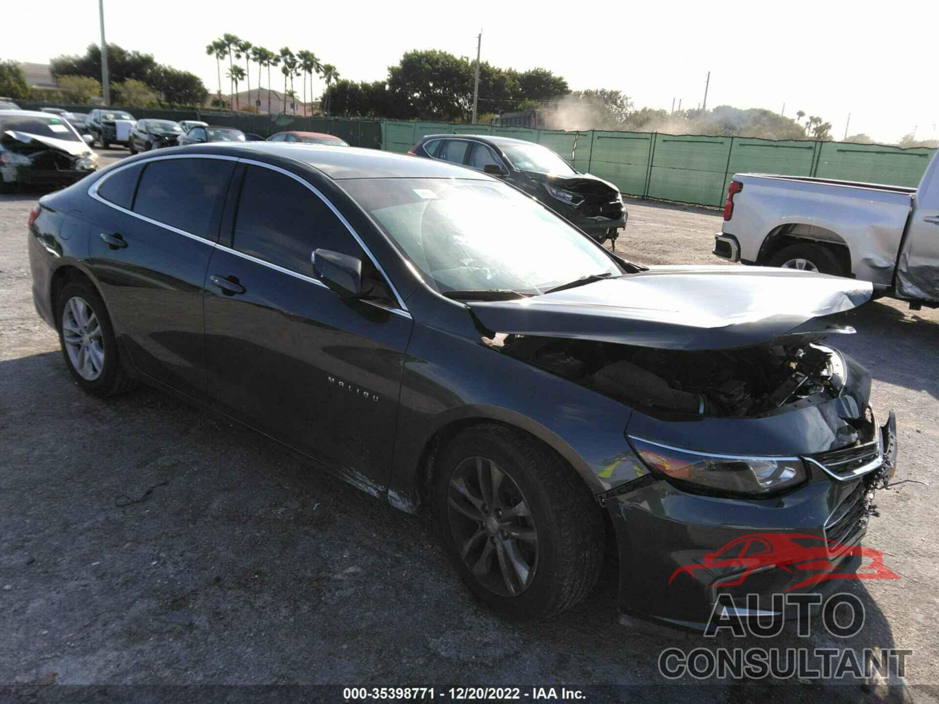 CHEVROLET MALIBU 2018 - 1G1ZD5ST2JF256647