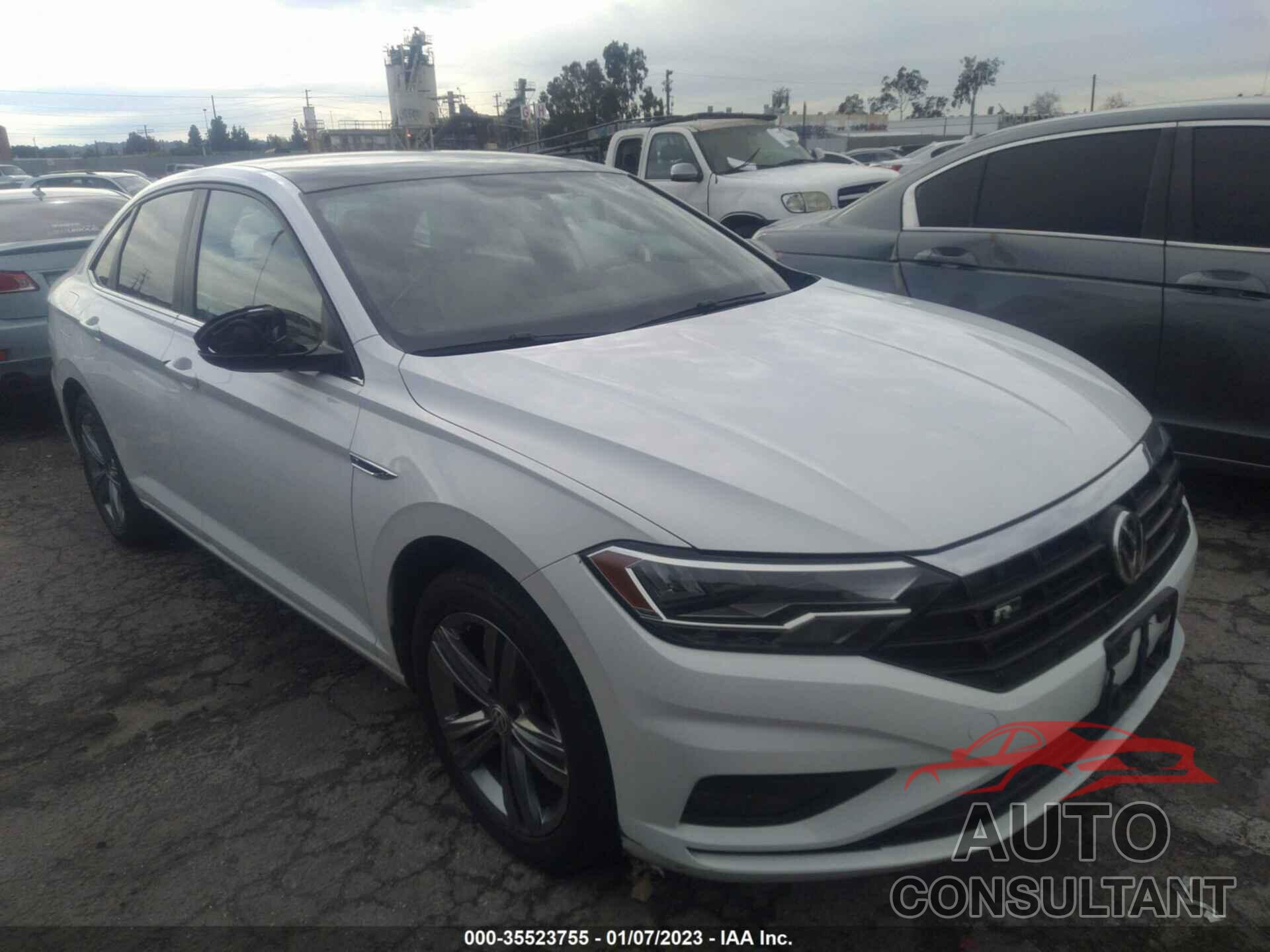 VOLKSWAGEN JETTA 2019 - 3VWC57BU1KM238377