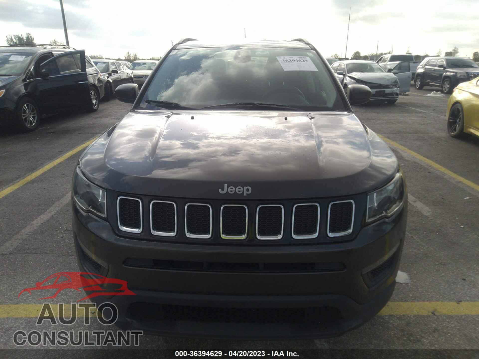 JEEP COMPASS 2018 - 3C4NJDAB2JT146303