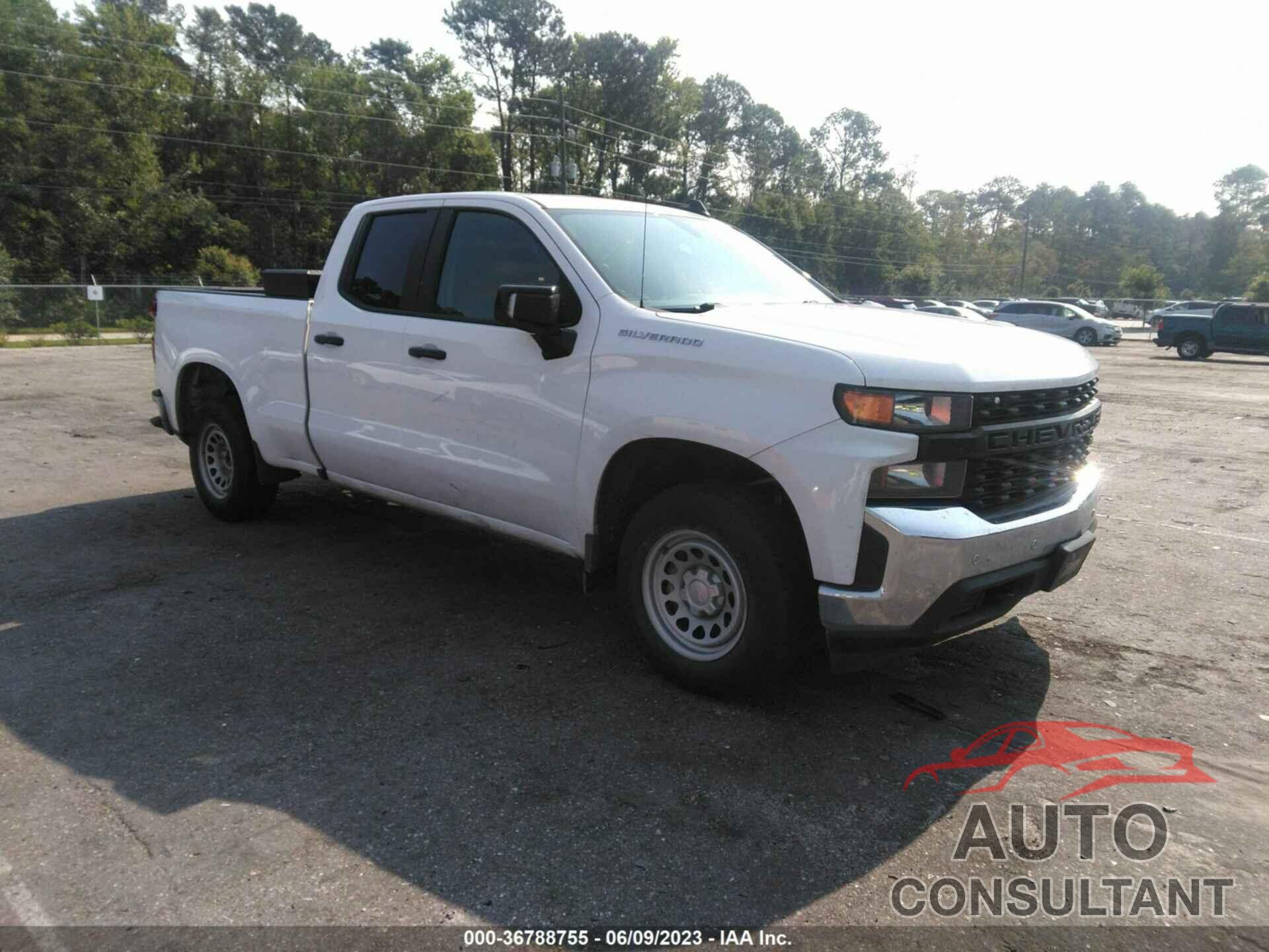 CHEVROLET SILVERADO 1500 2020 - 1GCRWAEH4LZ356669