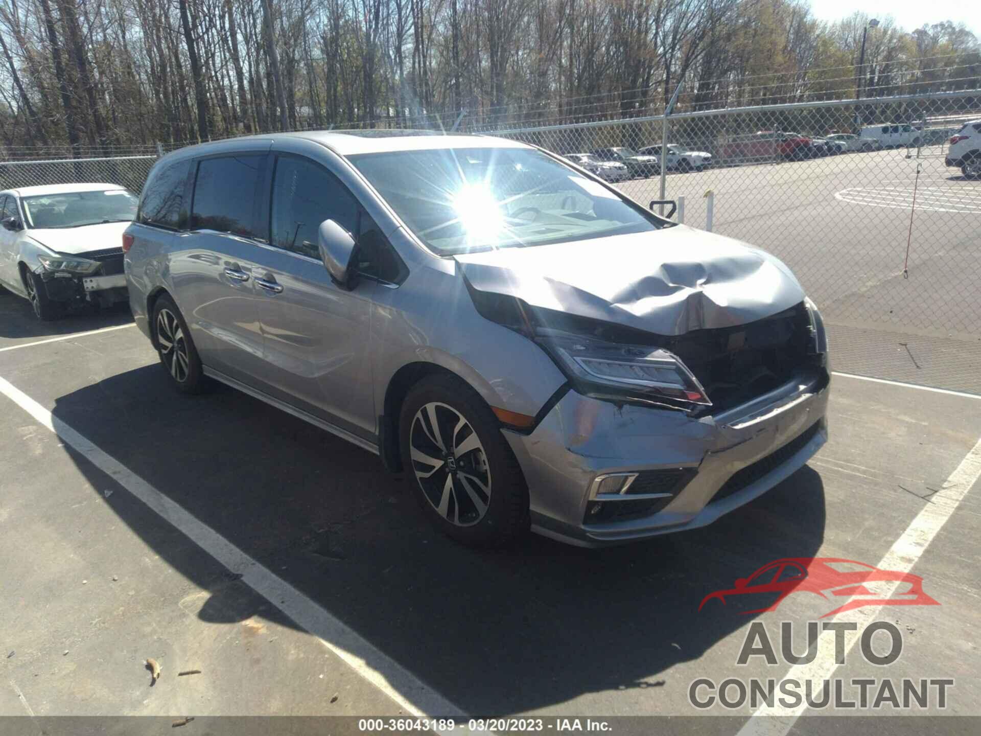 HONDA ODYSSEY 2018 - 5FNRL6H94JB105213