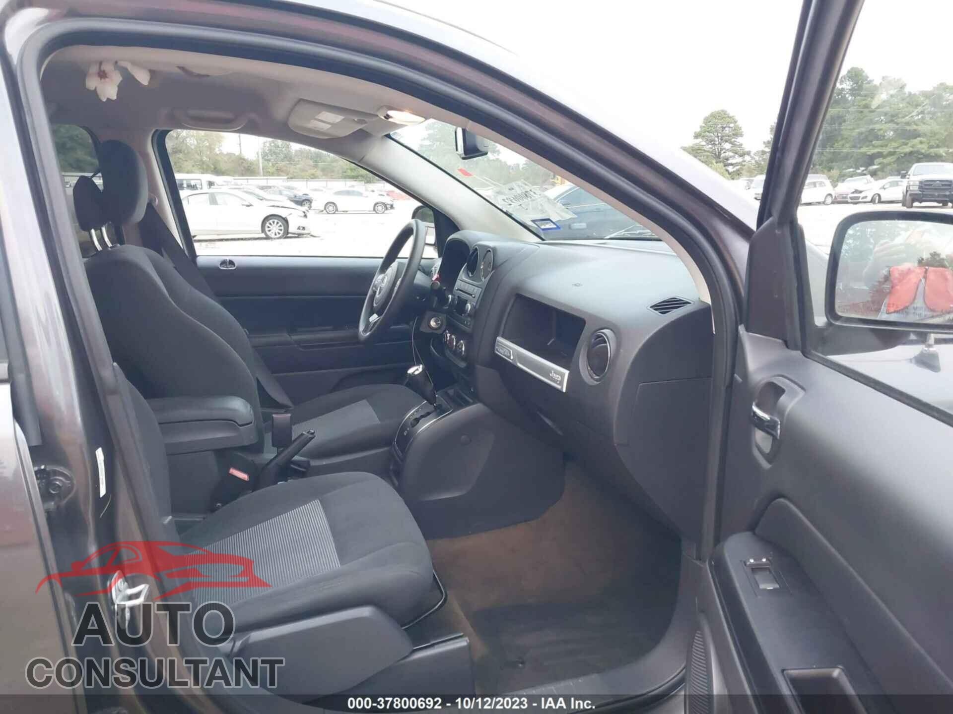 JEEP COMPASS 2017 - 1C4NJDBB8HD106306