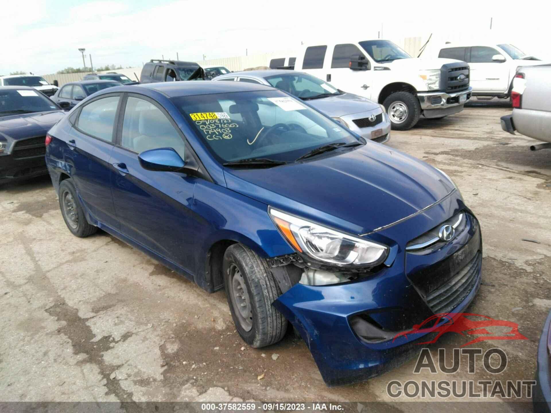 HYUNDAI ACCENT 2017 - KMHCT4AE2HU174903