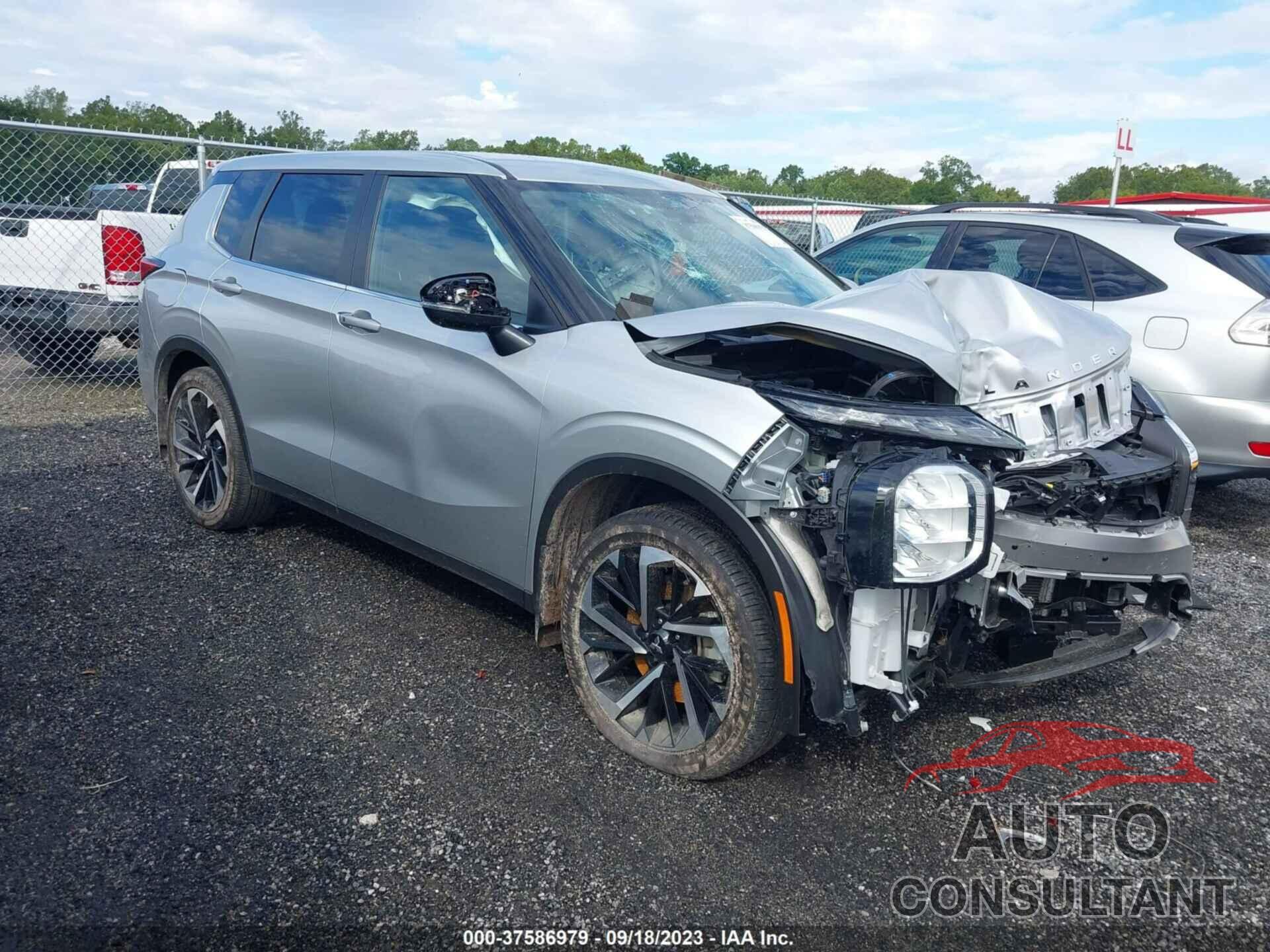 MITSUBISHI OUTLANDER 2022 - JA4J4UA80NZ081678