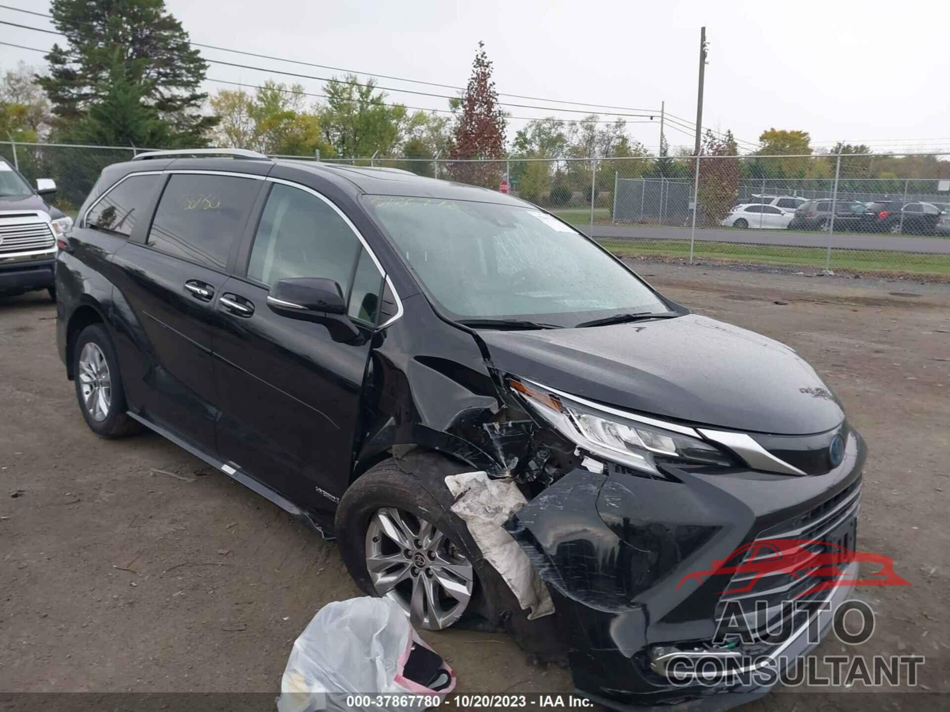 TOYOTA SIENNA 2021 - 5TDZSKFC9MS020815