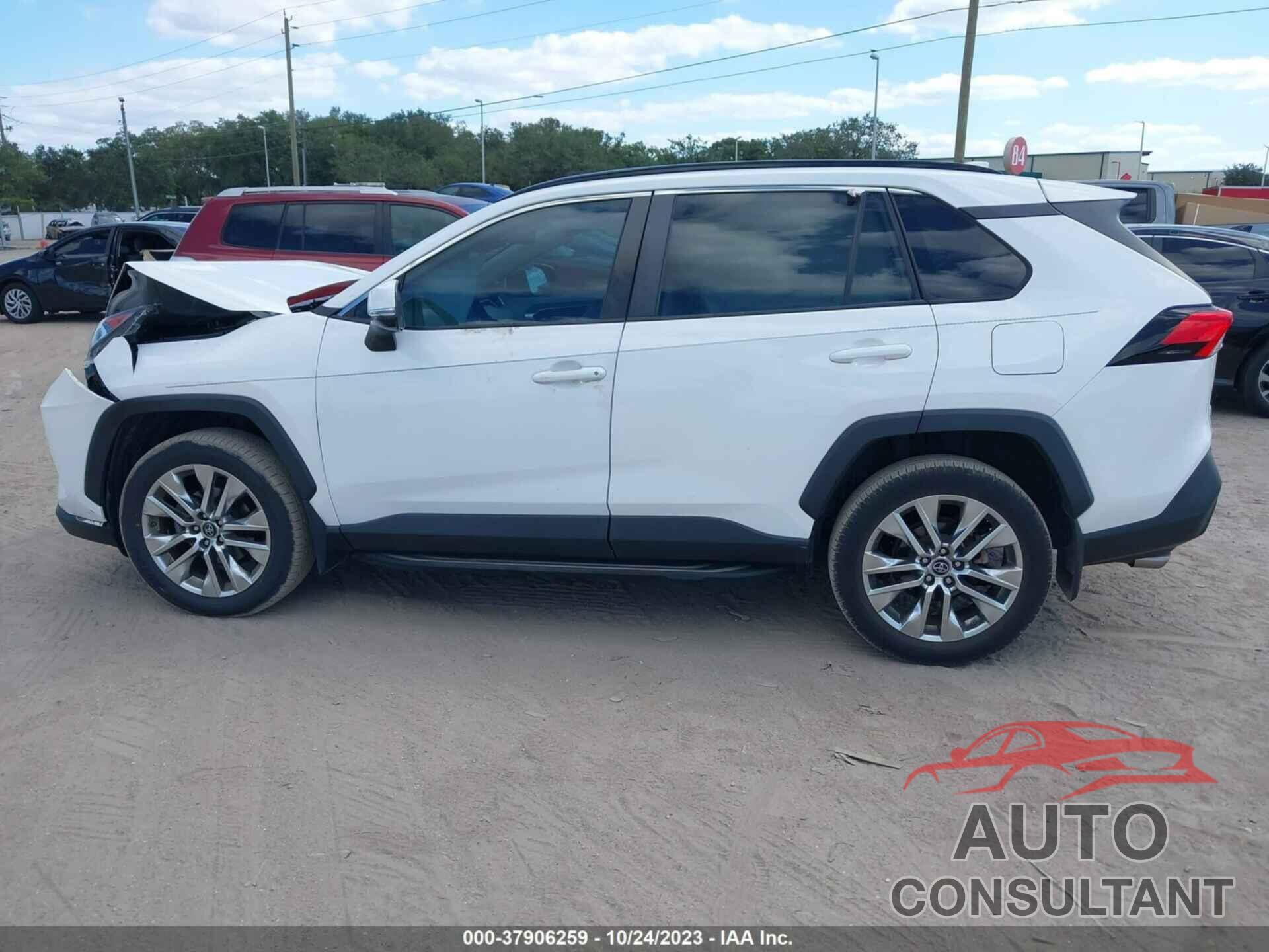 TOYOTA RAV4 2019 - 2T3C1RFVXKC010245