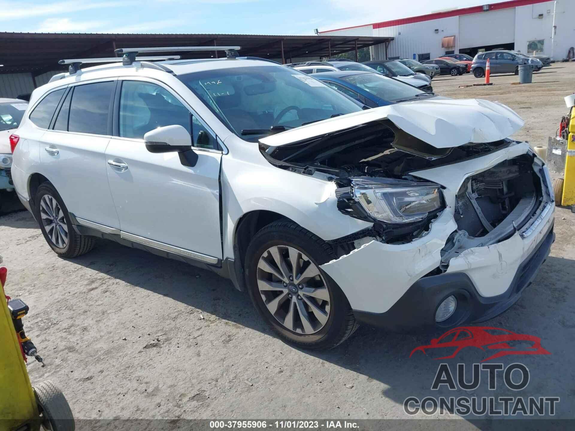 SUBARU OUTBACK 2018 - 4S4BSETC2J3262815