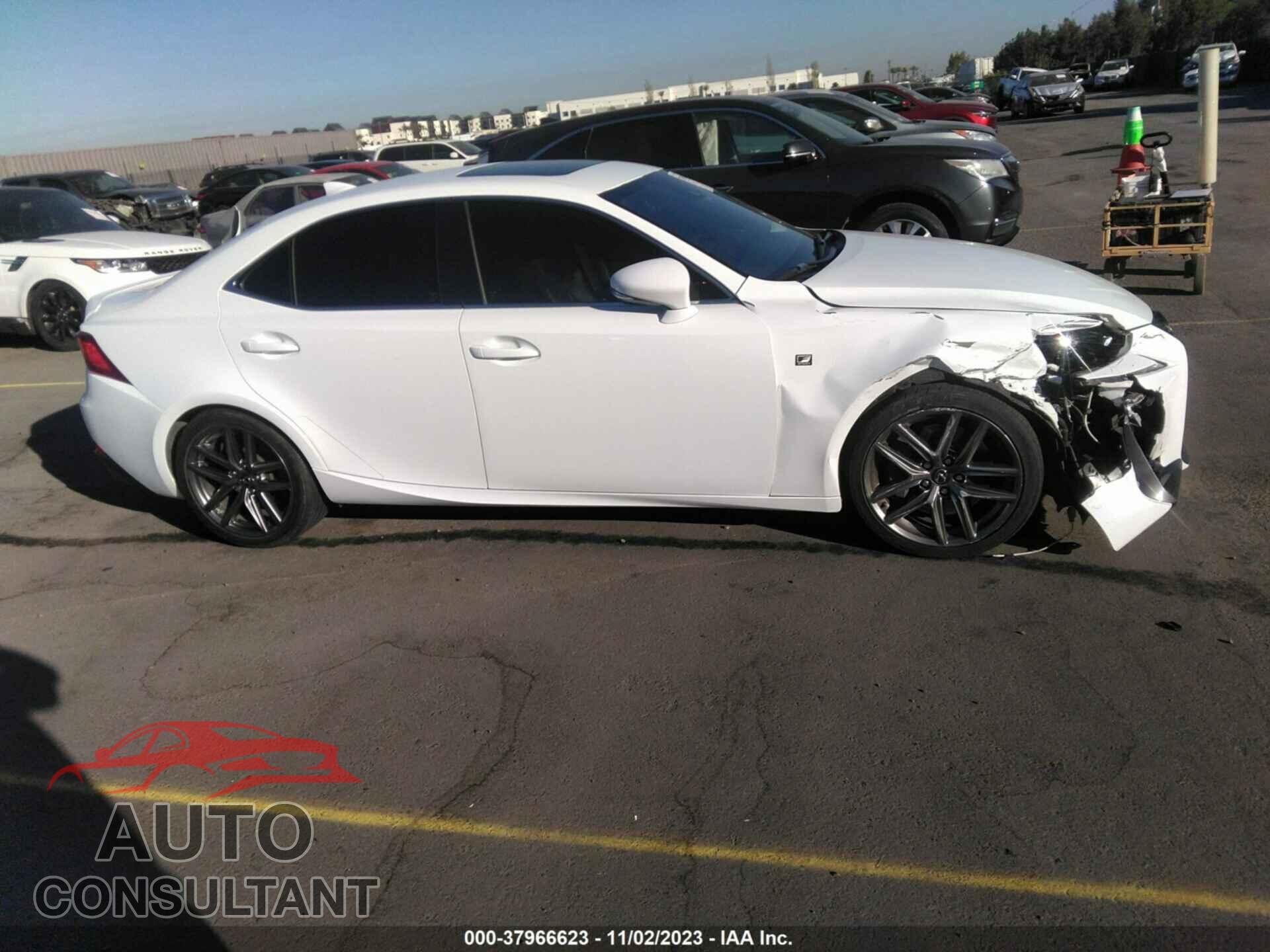 LEXUS IS 2017 - JTHBA1D20H5048182