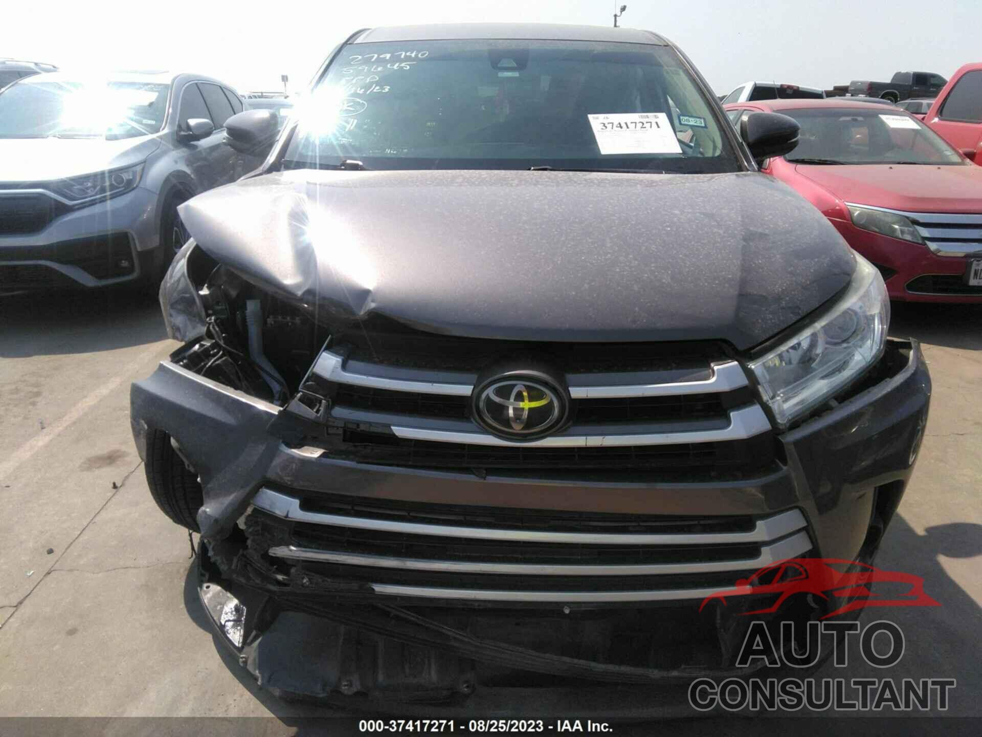 TOYOTA HIGHLANDER 2019 - 5TDZZRFH7KS289859