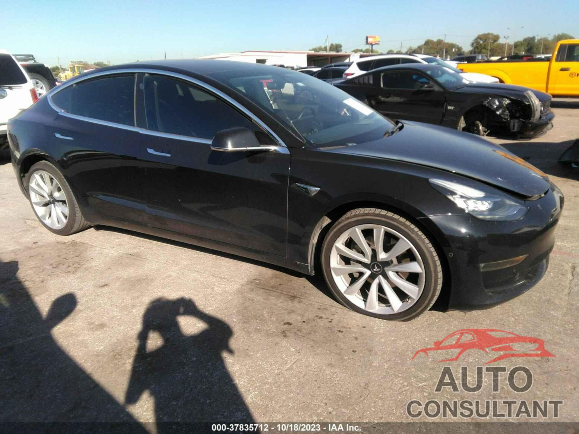TESLA MODEL 3 2018 - 5YJ3E1EB9JF071375